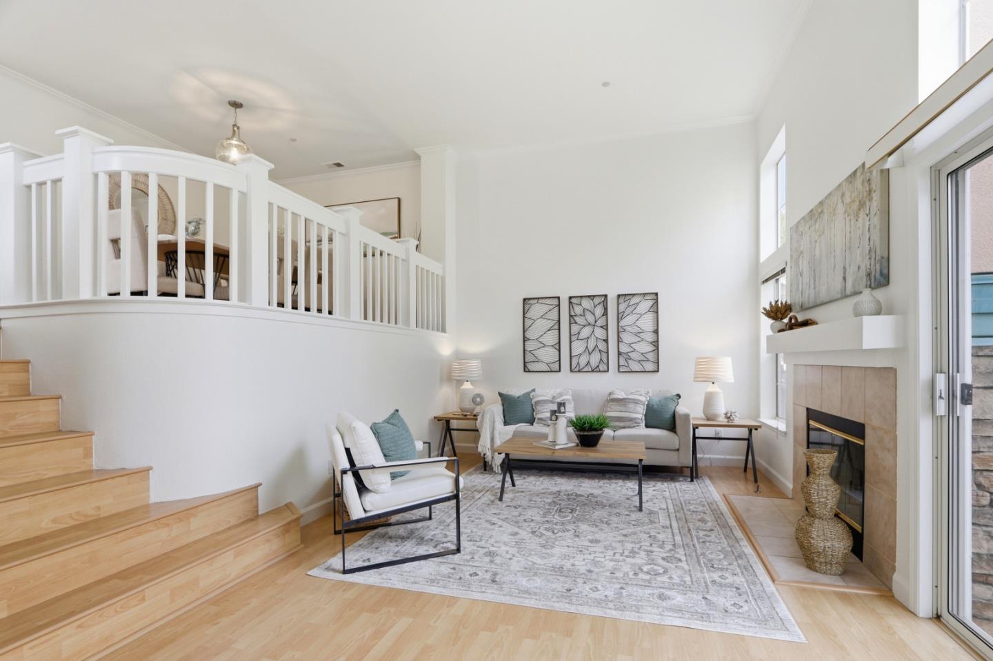 Detail Gallery Image 4 of 67 For 1007 Vardin Ter, Fremont,  CA 94536 - 3 Beds | 2/1 Baths