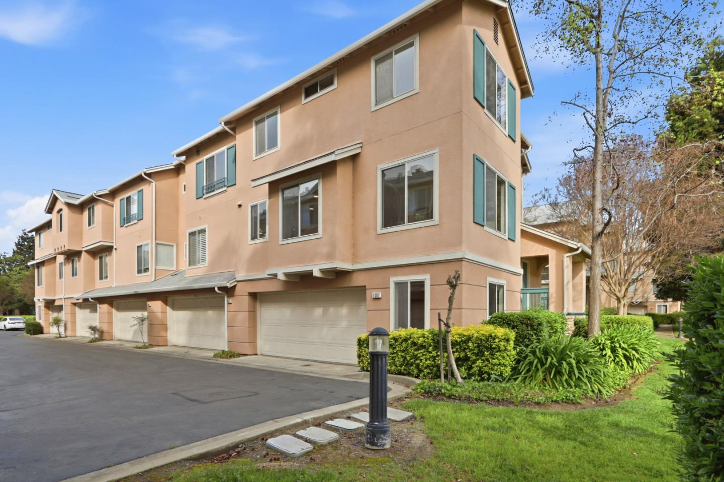 Detail Gallery Image 54 of 67 For 1007 Vardin Ter, Fremont,  CA 94536 - 3 Beds | 2/1 Baths