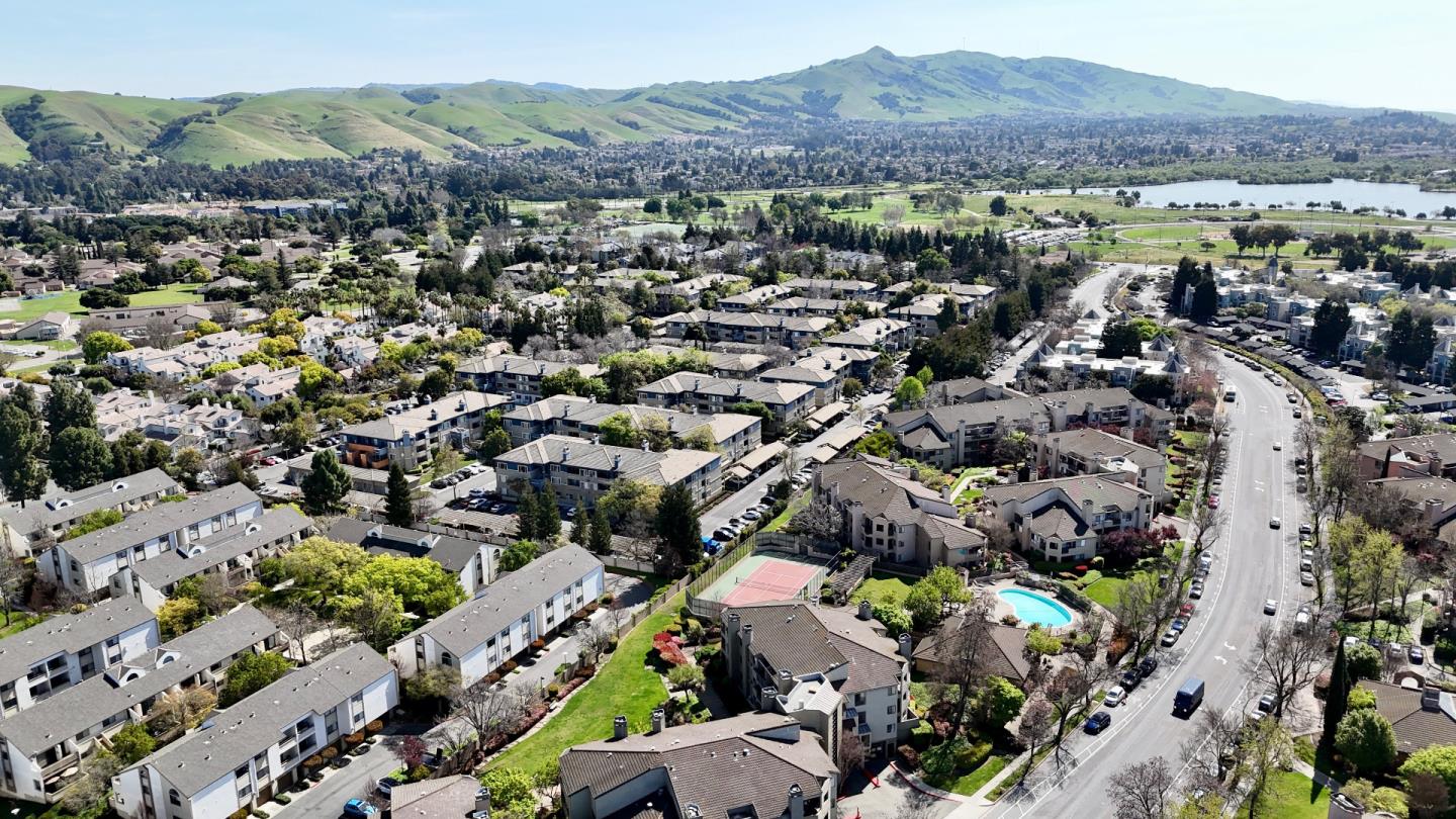 Detail Gallery Image 60 of 67 For 1007 Vardin Ter, Fremont,  CA 94536 - 3 Beds | 2/1 Baths