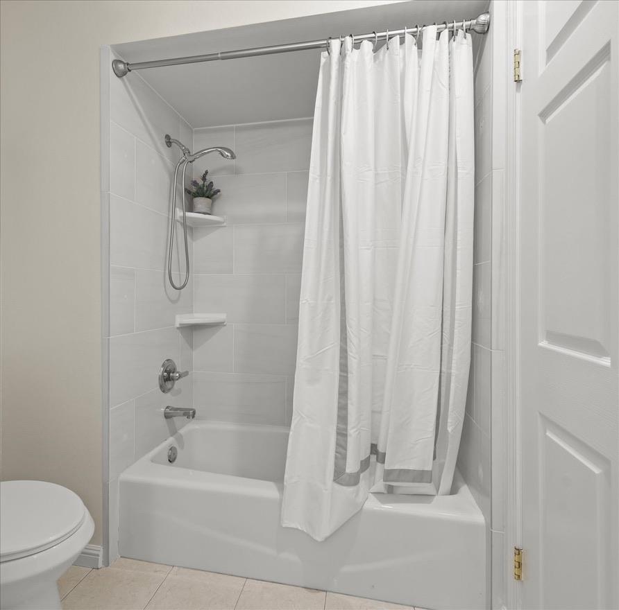 Detail Gallery Image 21 of 34 For 616 Brenda Lee Dr, San Jose,  CA 95123 - 4 Beds | 2/1 Baths