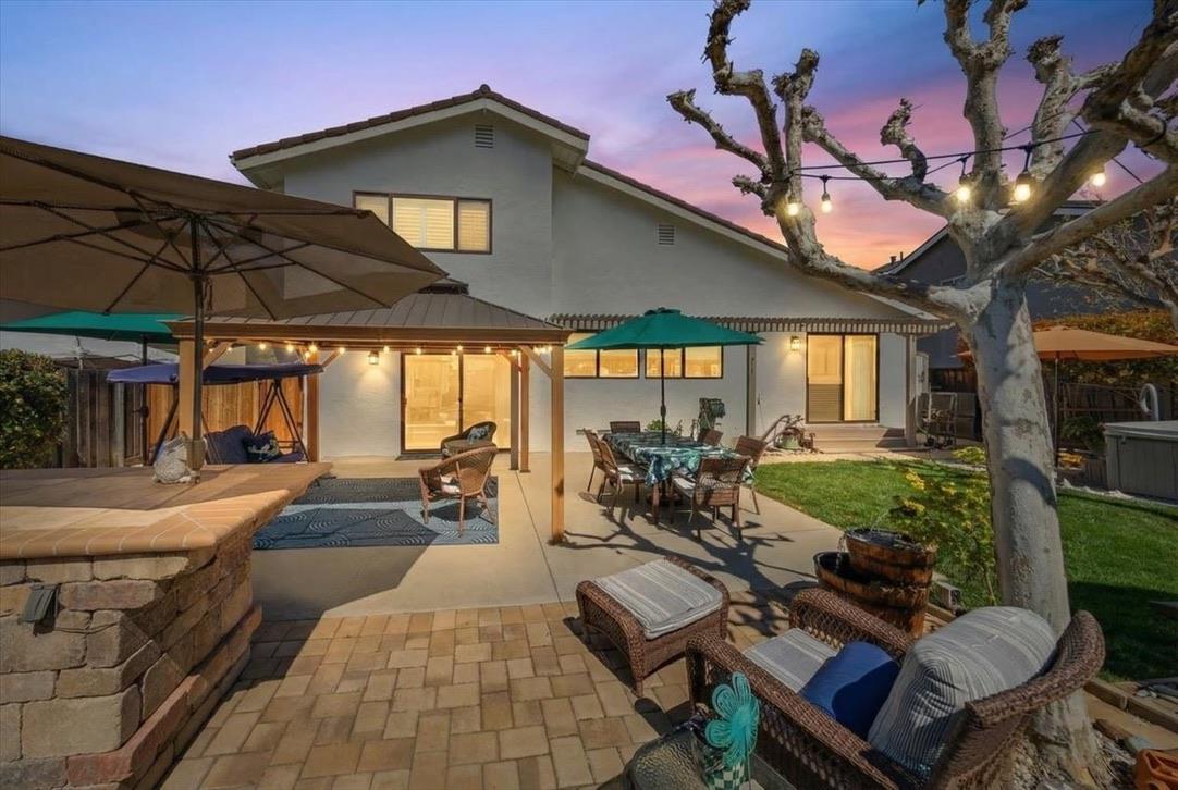 Detail Gallery Image 26 of 34 For 616 Brenda Lee Dr, San Jose,  CA 95123 - 4 Beds | 2/1 Baths