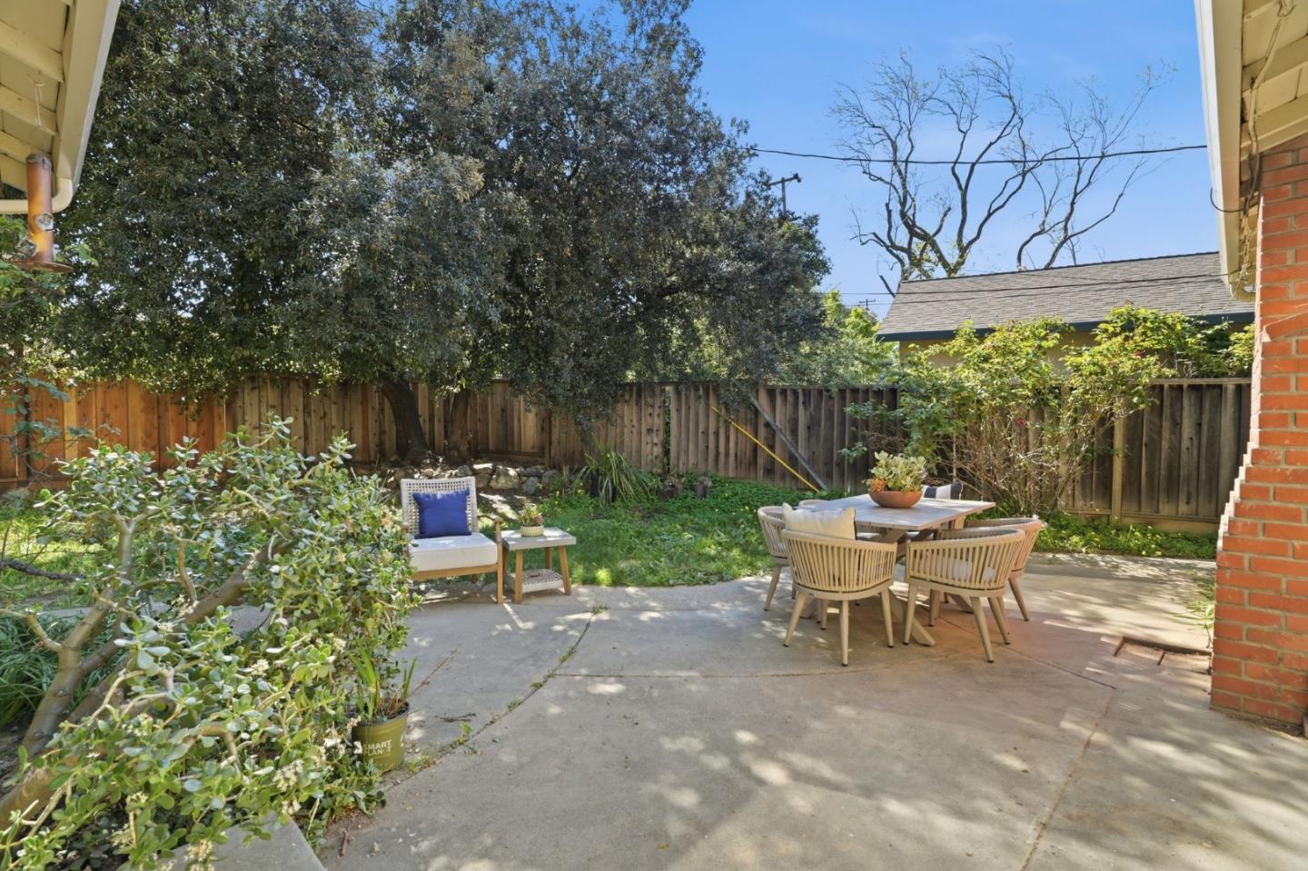 Detail Gallery Image 29 of 34 For 6128 Rainbow Dr, San Jose,  CA 95129 - 8 Beds | 3 Baths