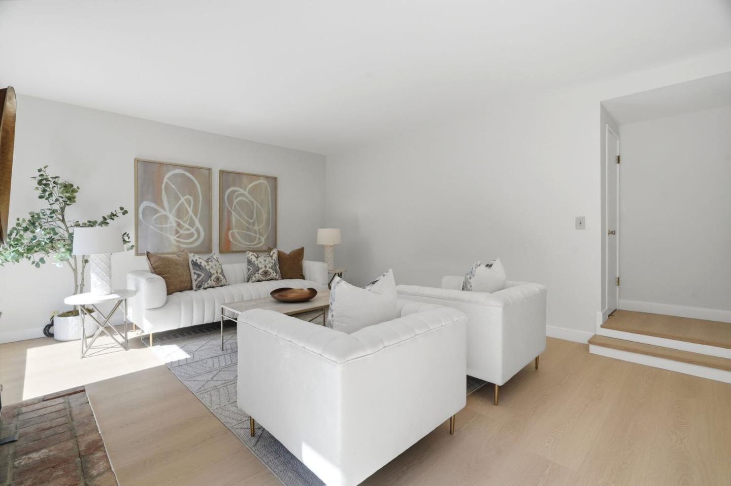 Detail Gallery Image 5 of 34 For 6128 Rainbow Dr, San Jose,  CA 95129 - 8 Beds | 3 Baths