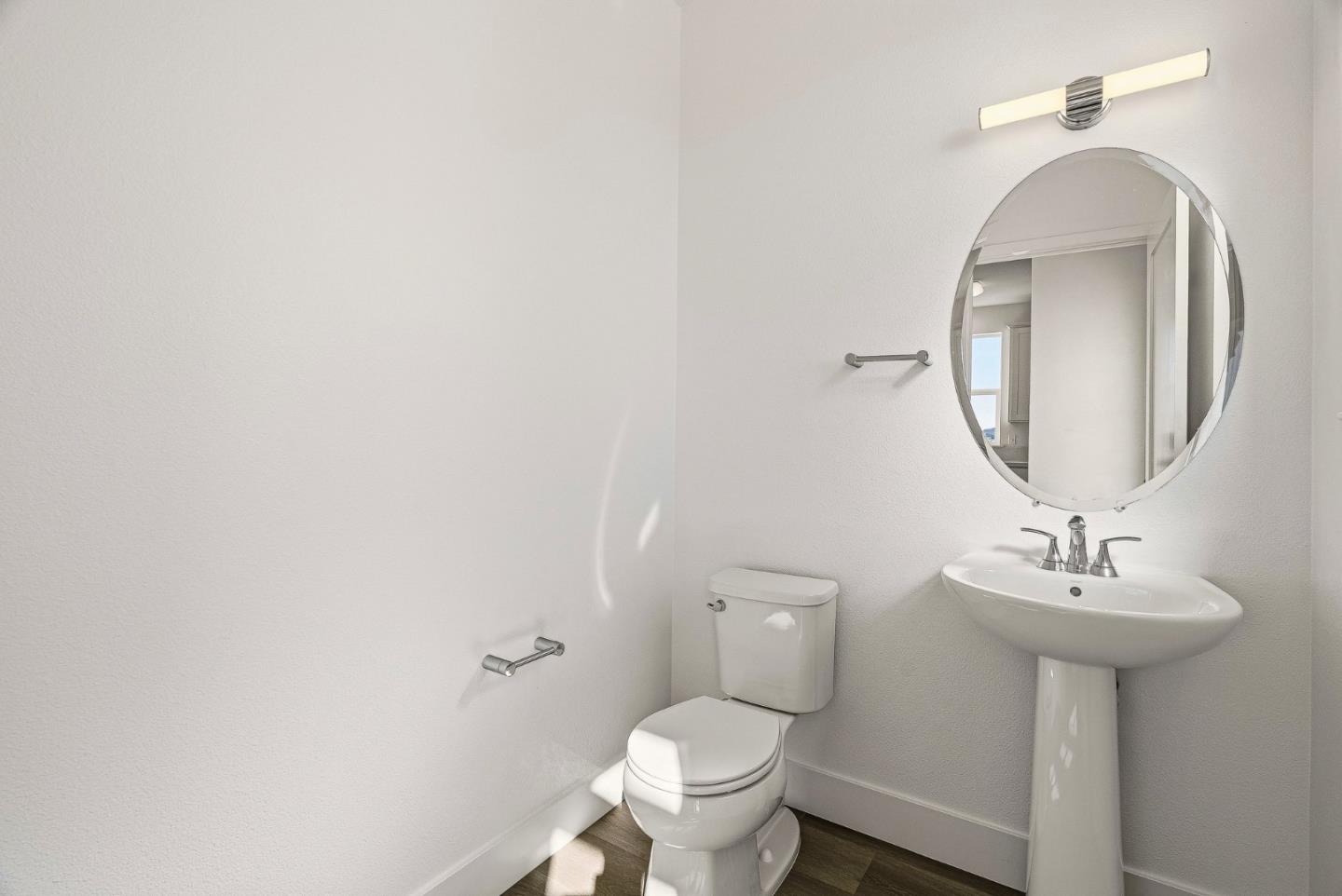 Detail Gallery Image 15 of 28 For 102 Skyline Vista Way, Watsonville,  CA 95076 - 3 Beds | 3/1 Baths