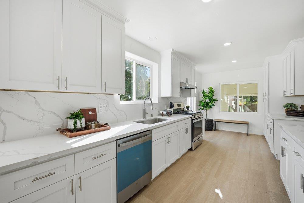 Detail Gallery Image 14 of 47 For 390 Kalana Ave, Morgan Hill,  CA 95037 - 3 Beds | 2 Baths