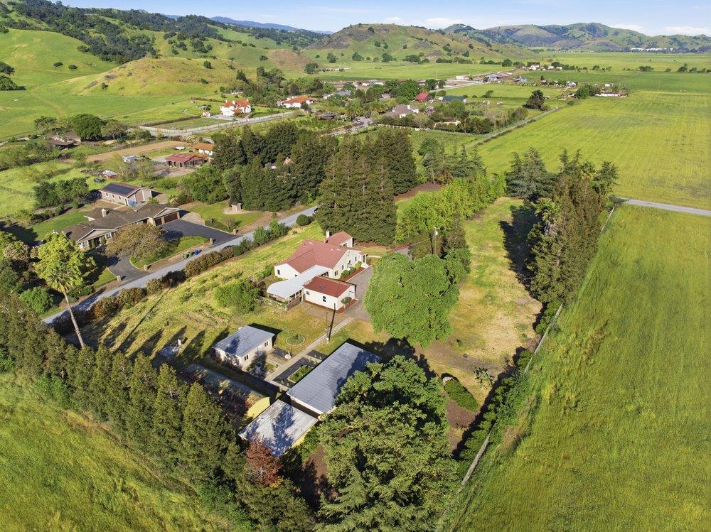 Detail Gallery Image 43 of 47 For 390 Kalana Ave, Morgan Hill,  CA 95037 - 3 Beds | 2 Baths