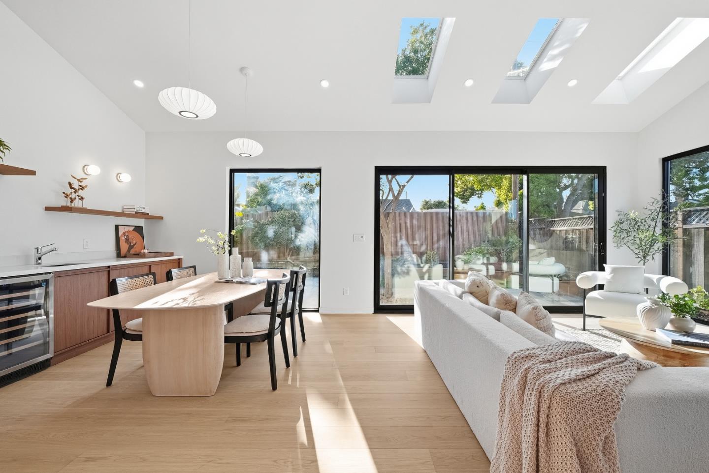 Detail Gallery Image 19 of 79 For 3295 Kathleen St, San Jose,  CA 95124 - 4 Beds | 4 Baths