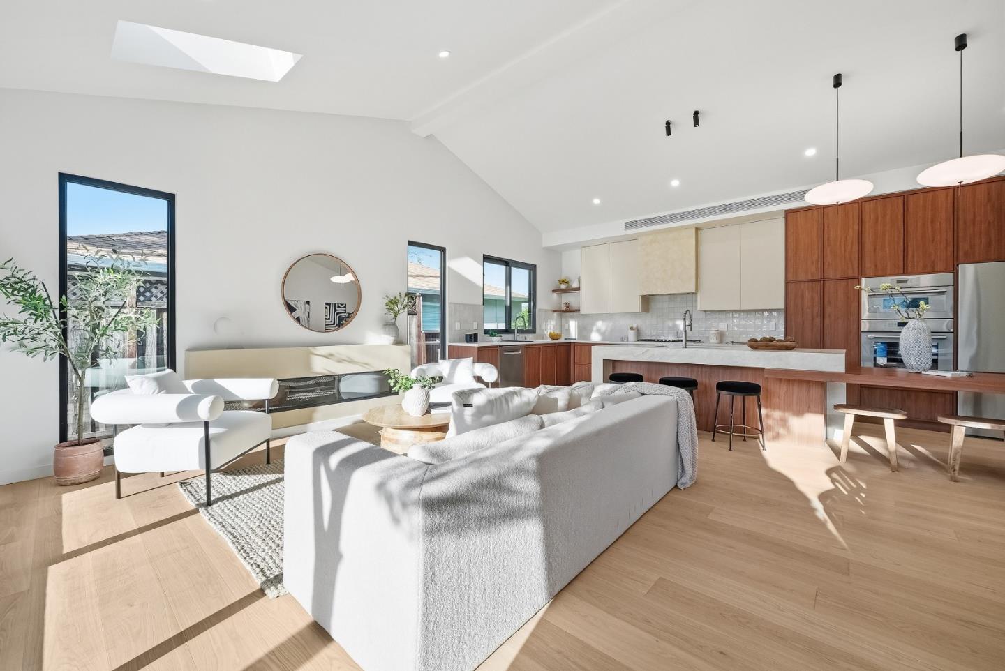 Detail Gallery Image 23 of 79 For 3295 Kathleen St, San Jose,  CA 95124 - 4 Beds | 4 Baths