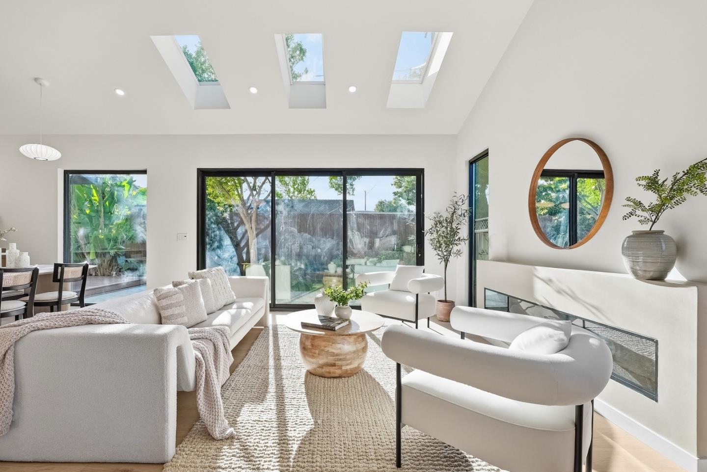 Detail Gallery Image 26 of 79 For 3295 Kathleen St, San Jose,  CA 95124 - 4 Beds | 4 Baths