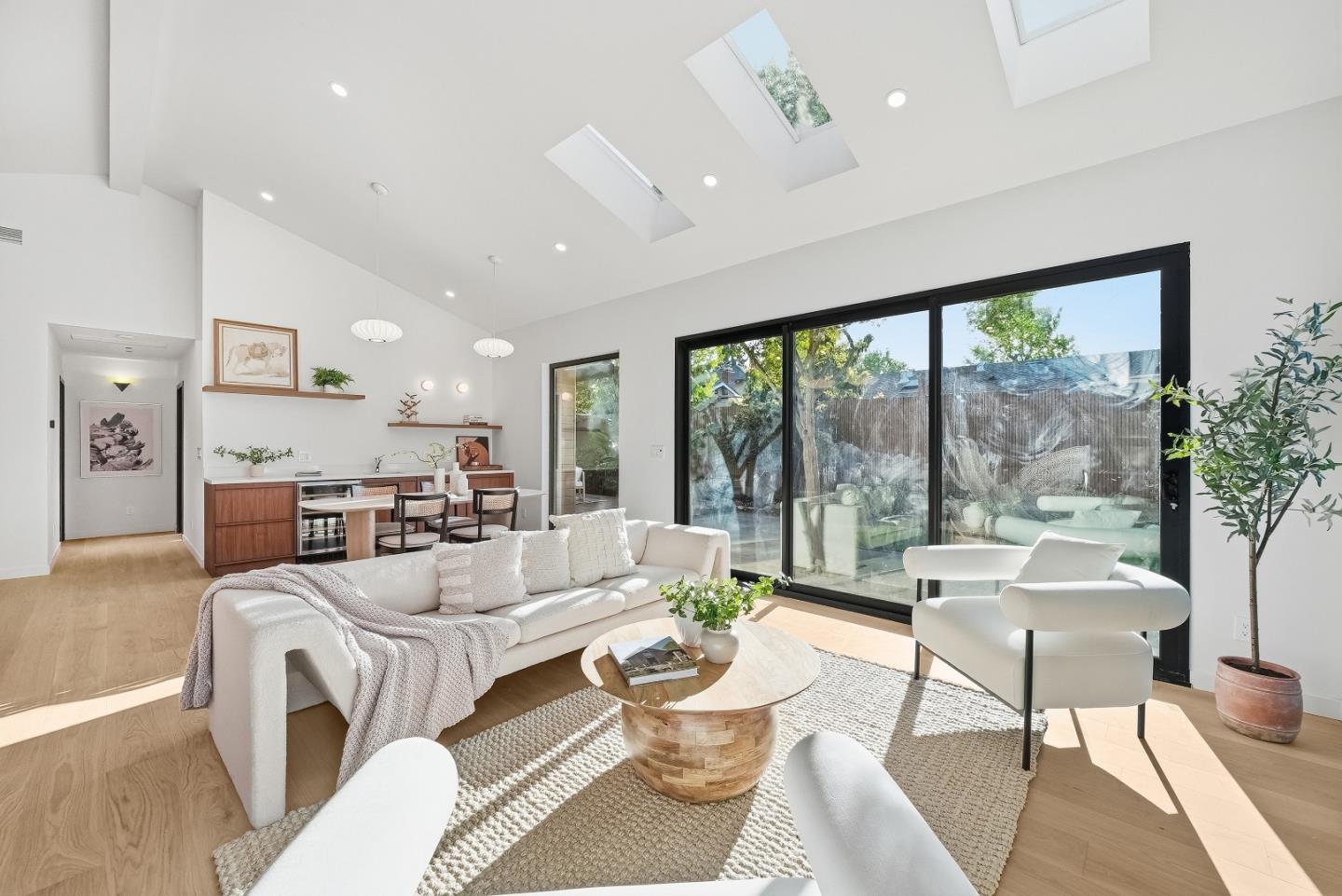 Detail Gallery Image 29 of 79 For 3295 Kathleen St, San Jose,  CA 95124 - 4 Beds | 4 Baths