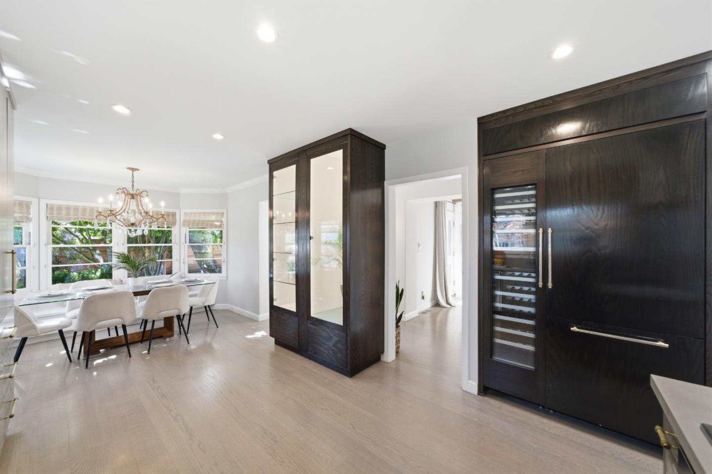 Detail Gallery Image 19 of 50 For 30 Mission Dr, San Mateo,  CA 94402 - 2 Beds | 1/1 Baths