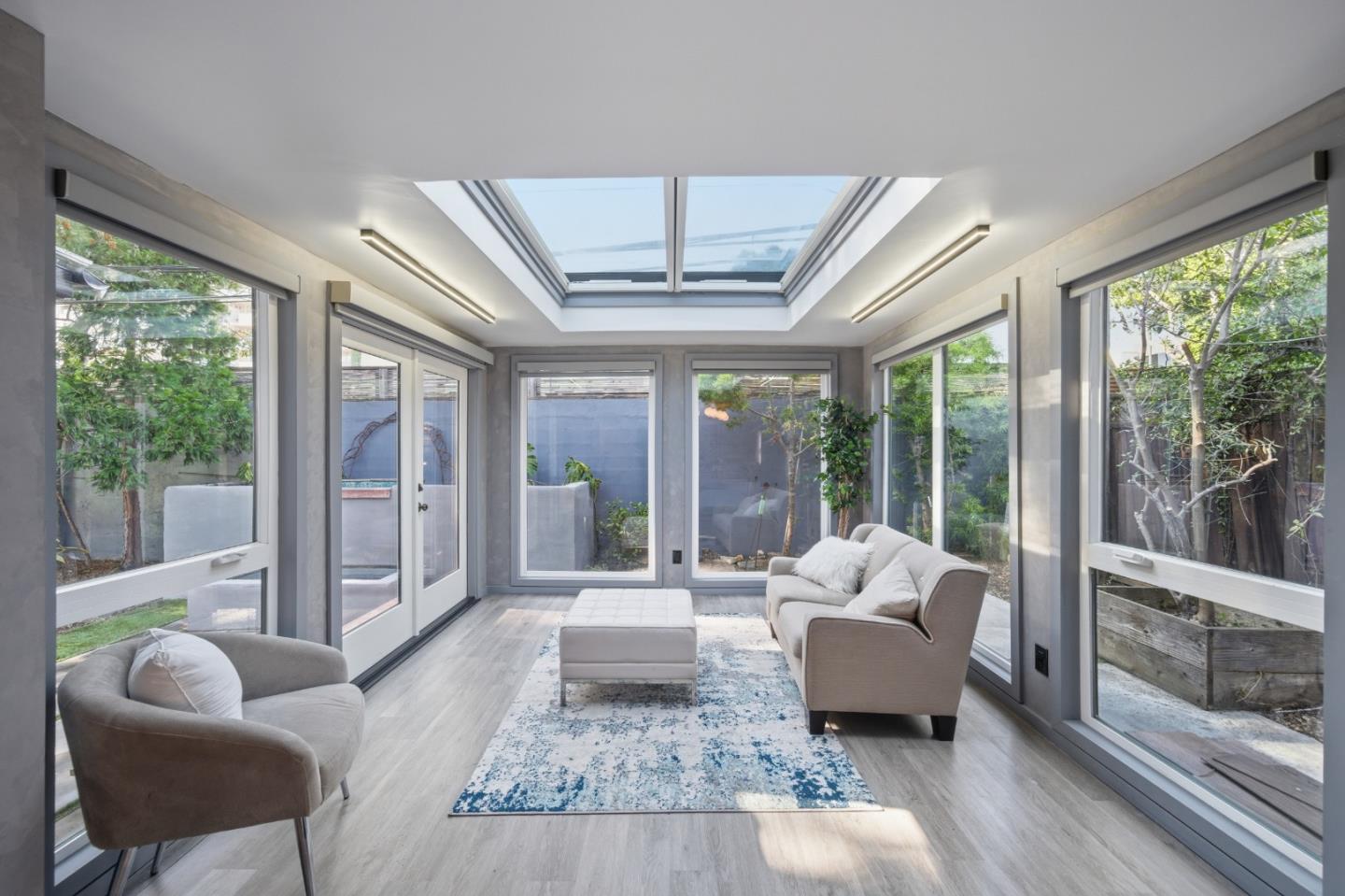 Detail Gallery Image 31 of 50 For 30 Mission Dr, San Mateo,  CA 94402 - 2 Beds | 1/1 Baths