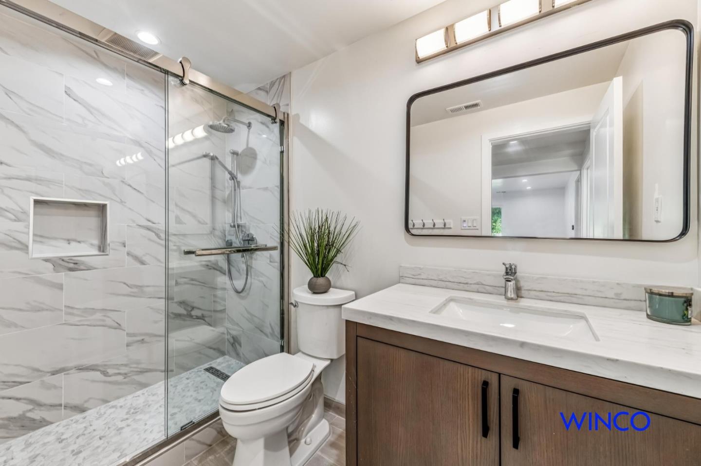 Detail Gallery Image 15 of 56 For 372 Avalon Dr, South San Francisco,  CA 94080 - 2 Beds | 1 Baths