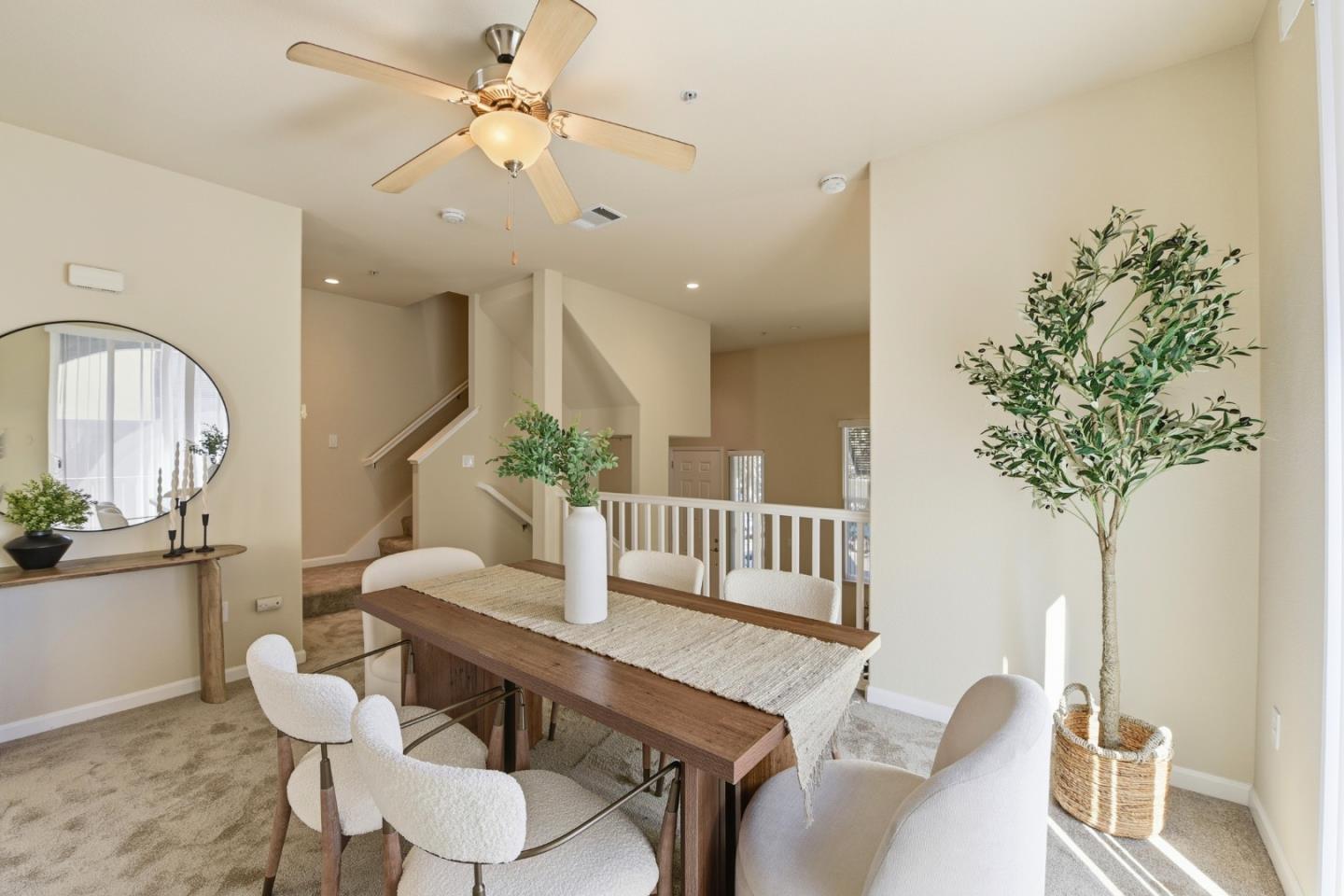 Detail Gallery Image 16 of 32 For 19 N Willard, San Jose,  CA 95126 - 3 Beds | 2/1 Baths