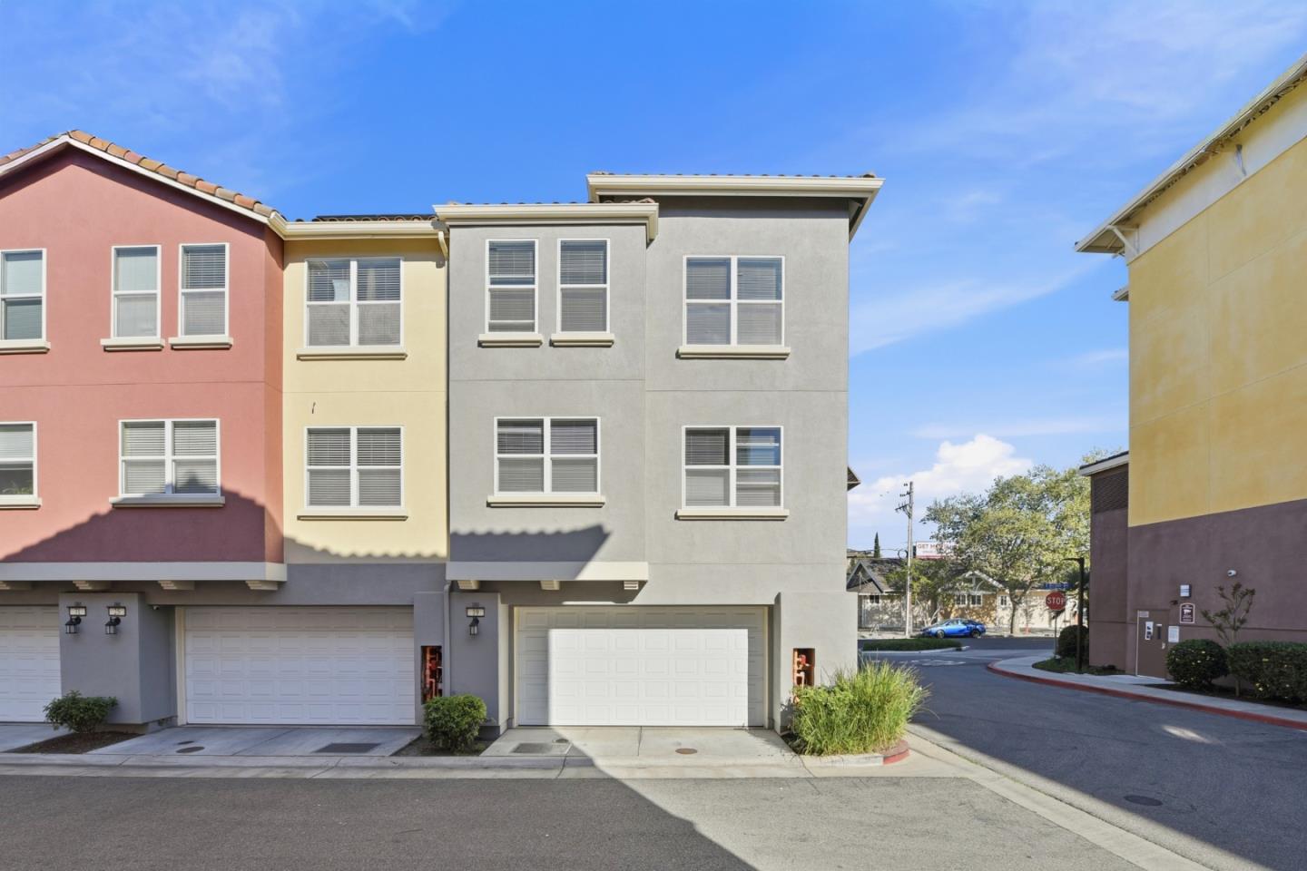 Detail Gallery Image 32 of 32 For 19 N Willard, San Jose,  CA 95126 - 3 Beds | 2/1 Baths