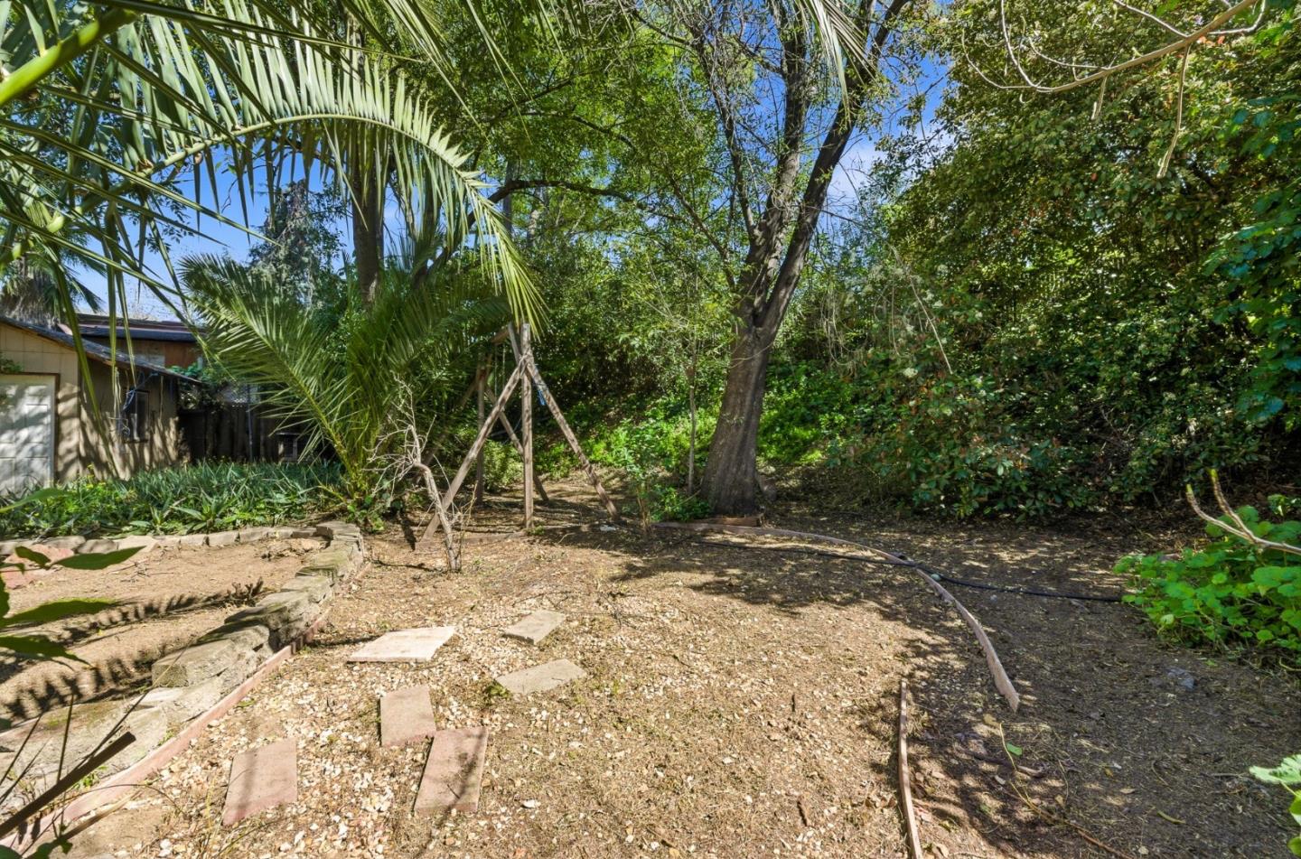 Detail Gallery Image 44 of 65 For 755 Feller Ave, San Jose,  CA 95127 - 6 Beds | 4 Baths