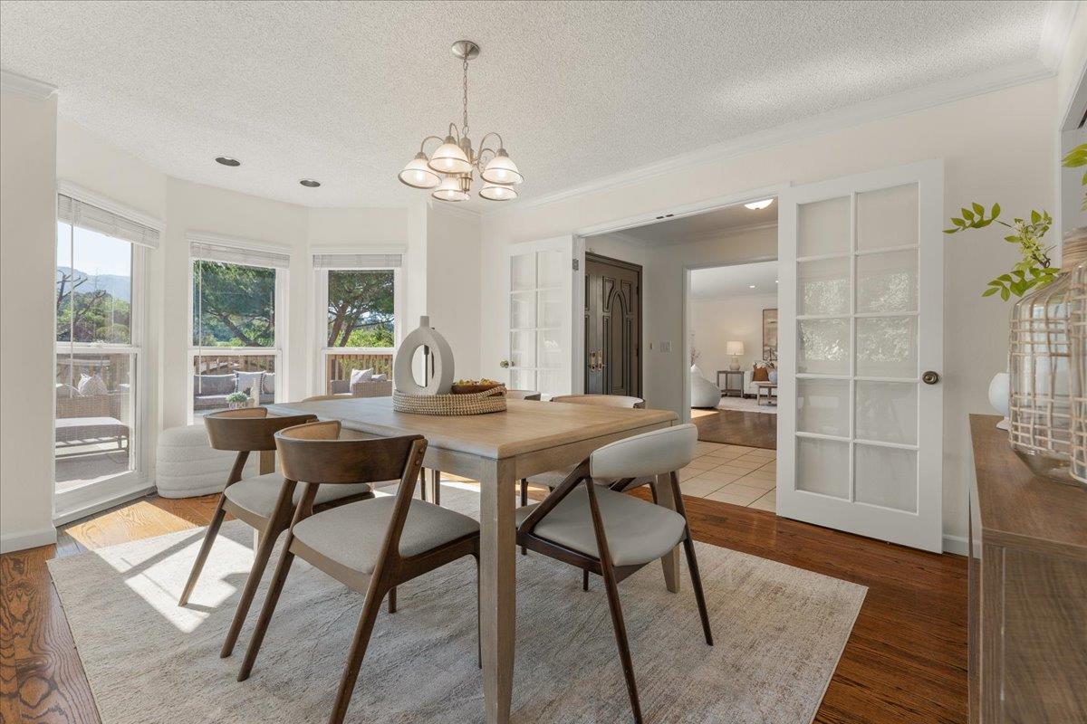 Detail Gallery Image 10 of 49 For 1207 Woodview Ter, Los Altos,  CA 94024 - 5 Beds | 3 Baths