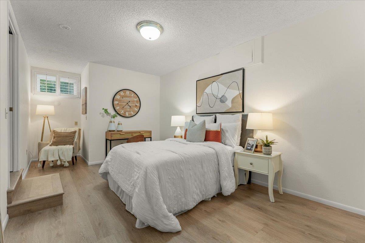 Detail Gallery Image 26 of 49 For 1207 Woodview Ter, Los Altos,  CA 94024 - 5 Beds | 3 Baths