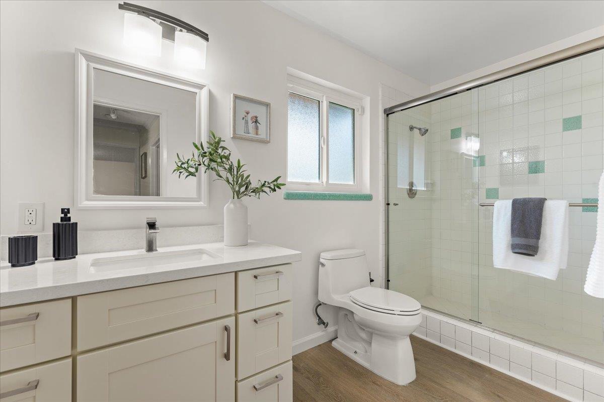 Detail Gallery Image 28 of 49 For 1207 Woodview Ter, Los Altos,  CA 94024 - 5 Beds | 3 Baths