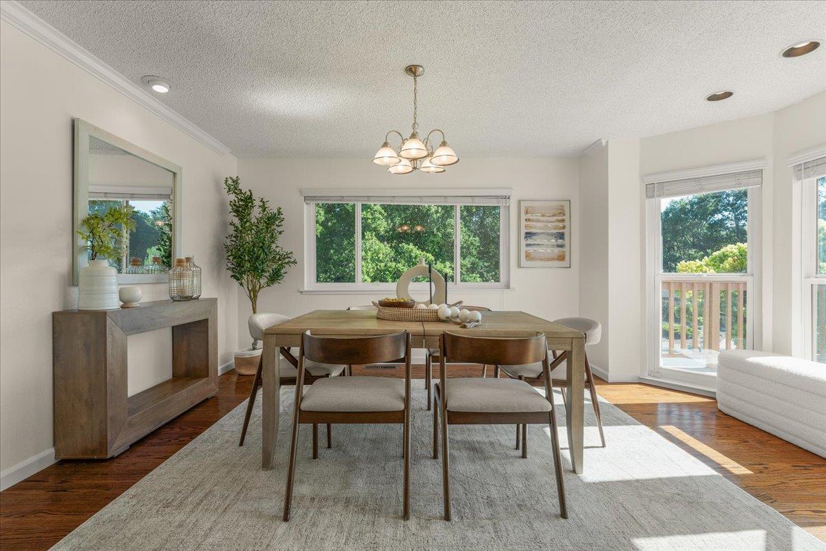 Detail Gallery Image 9 of 49 For 1207 Woodview Ter, Los Altos,  CA 94024 - 5 Beds | 3 Baths