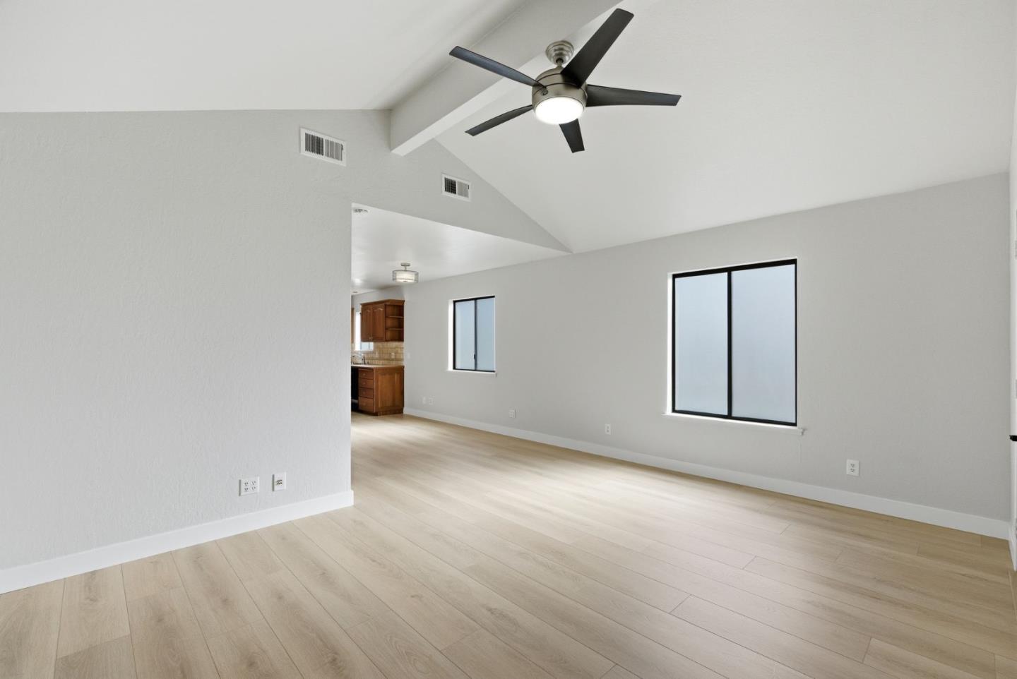 Detail Gallery Image 22 of 42 For 119 Florence St, Sunnyvale,  CA 94086 - 3 Beds | 1/1 Baths