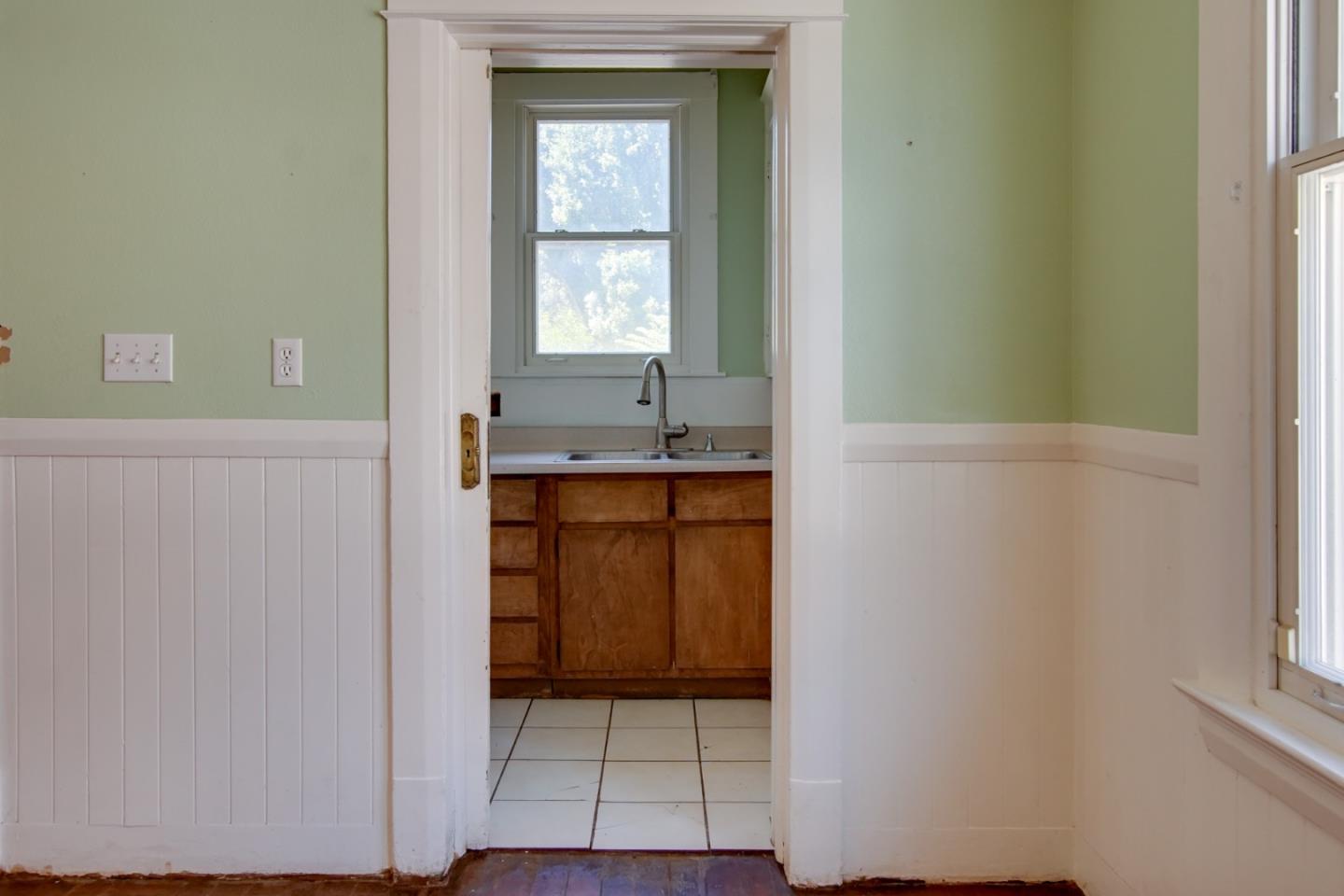 Detail Gallery Image 28 of 49 For 541 Vine St, San Jose,  CA 95110 - 2 Beds | 1 Baths