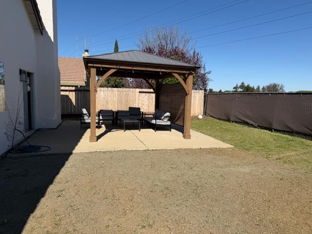 Detail Gallery Image 20 of 23 For 5027 Comanche Way, Antioch,  CA 94531 - 4 Beds | 2 Baths