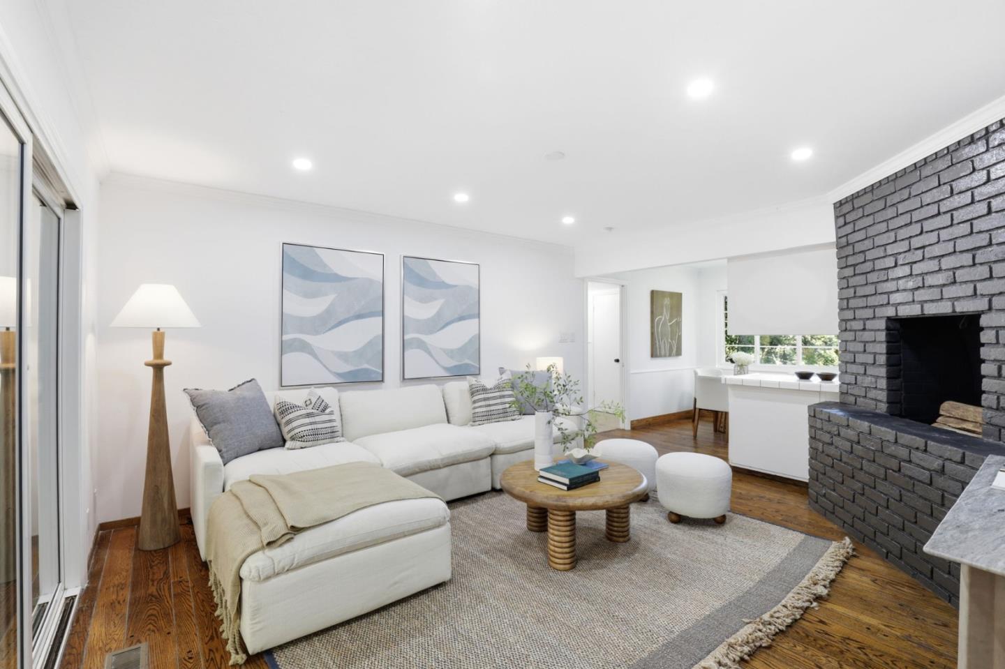 Detail Gallery Image 17 of 44 For 425 Summit Springs Rd, Woodside,  CA 94062 - 4 Beds | 2/1 Baths