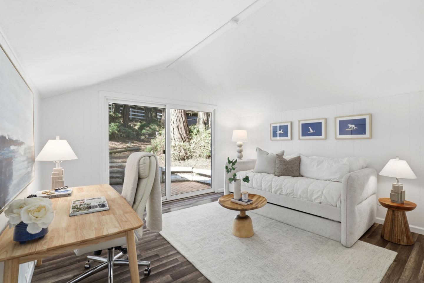 Detail Gallery Image 18 of 44 For 425 Summit Springs Rd, Woodside,  CA 94062 - 4 Beds | 2/1 Baths