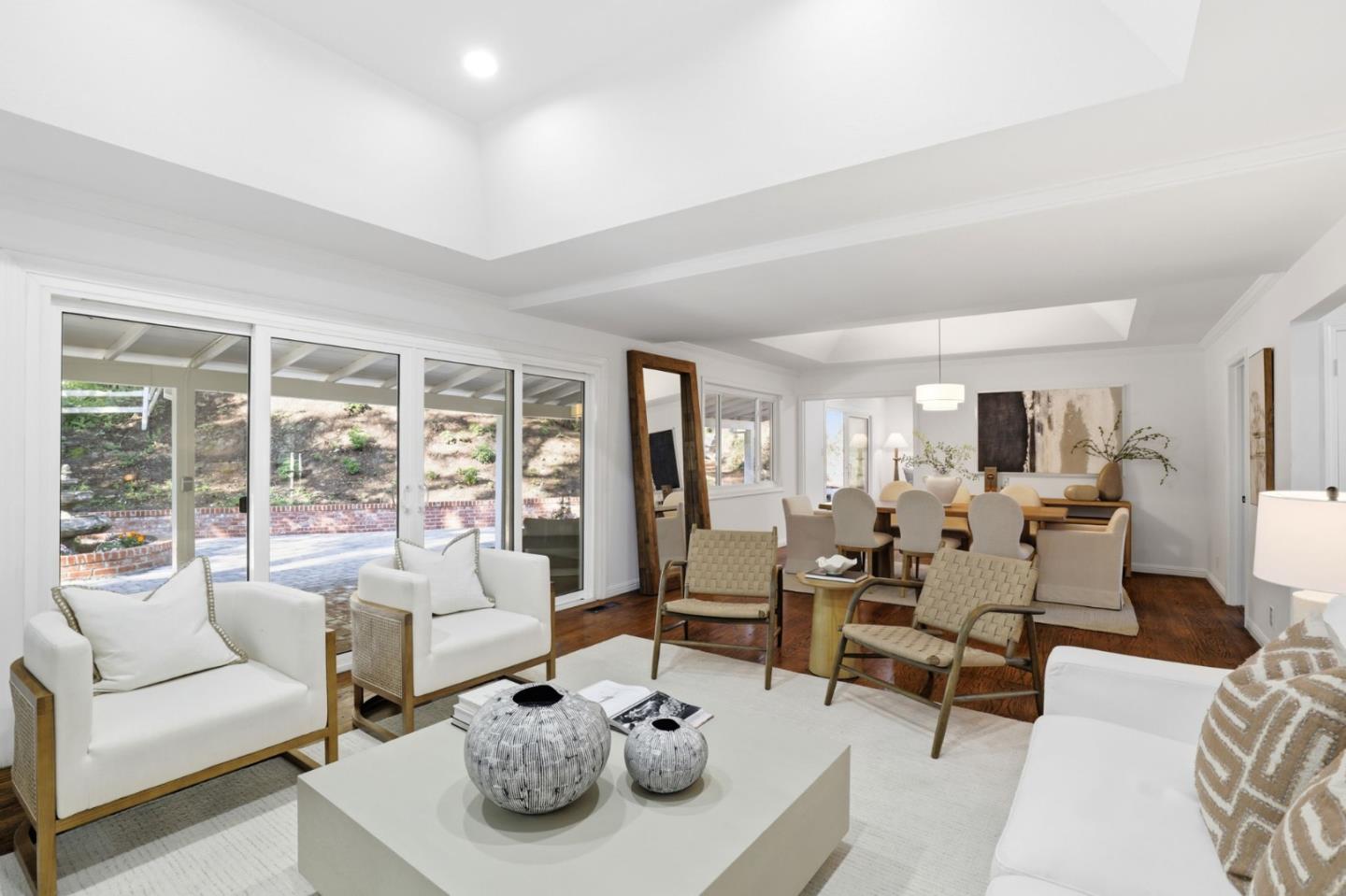 Detail Gallery Image 9 of 44 For 425 Summit Springs Rd, Woodside,  CA 94062 - 4 Beds | 2/1 Baths