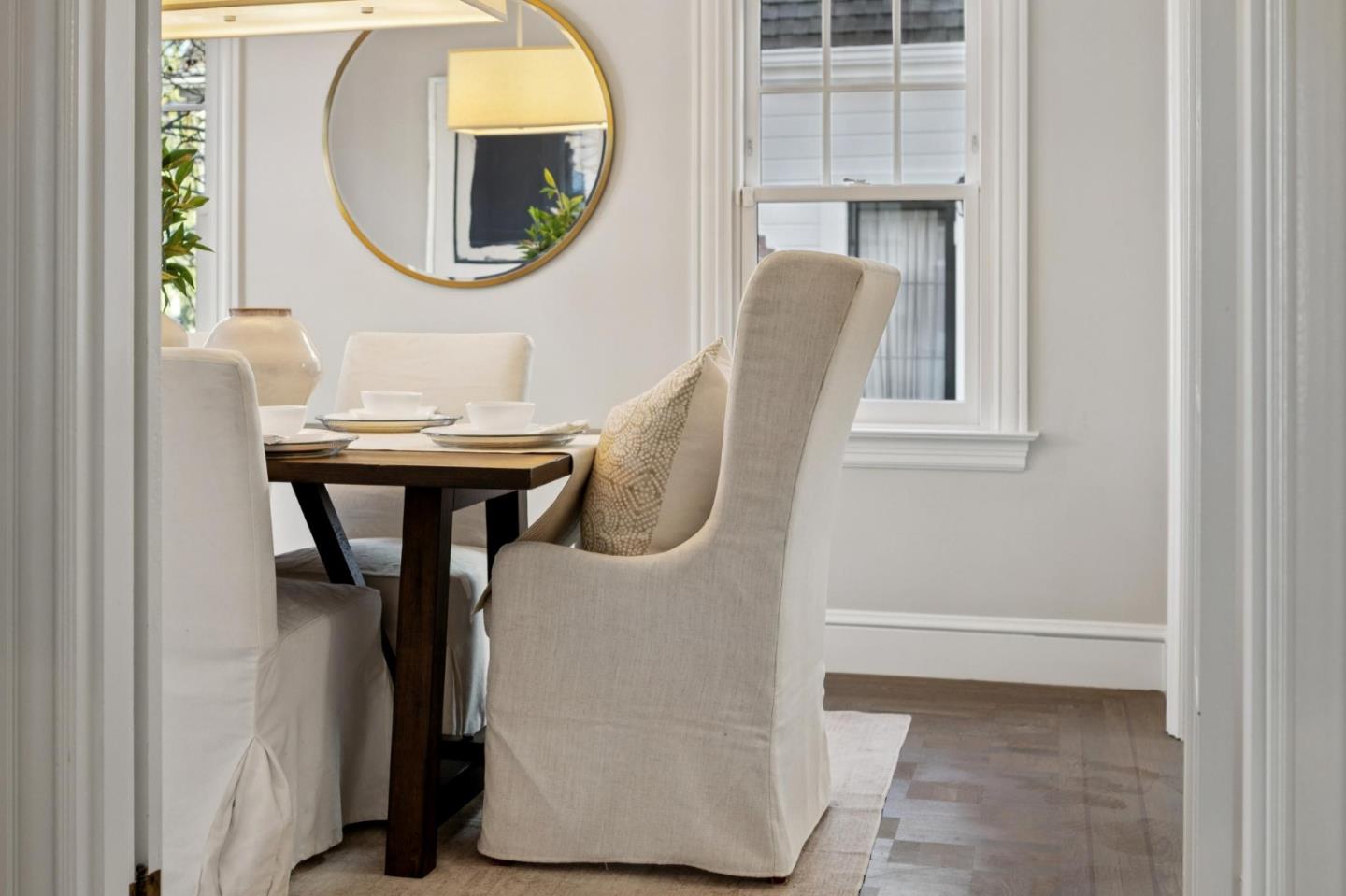 Detail Gallery Image 18 of 90 For 743 Winchester Dr, Burlingame,  CA 94010 - 3 Beds | 2 Baths