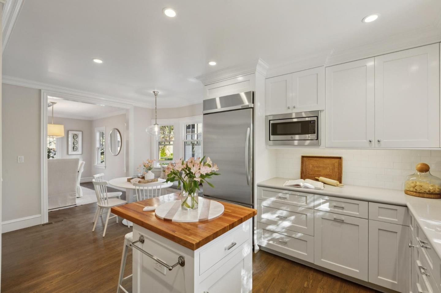 Detail Gallery Image 35 of 90 For 743 Winchester Dr, Burlingame,  CA 94010 - 3 Beds | 2 Baths