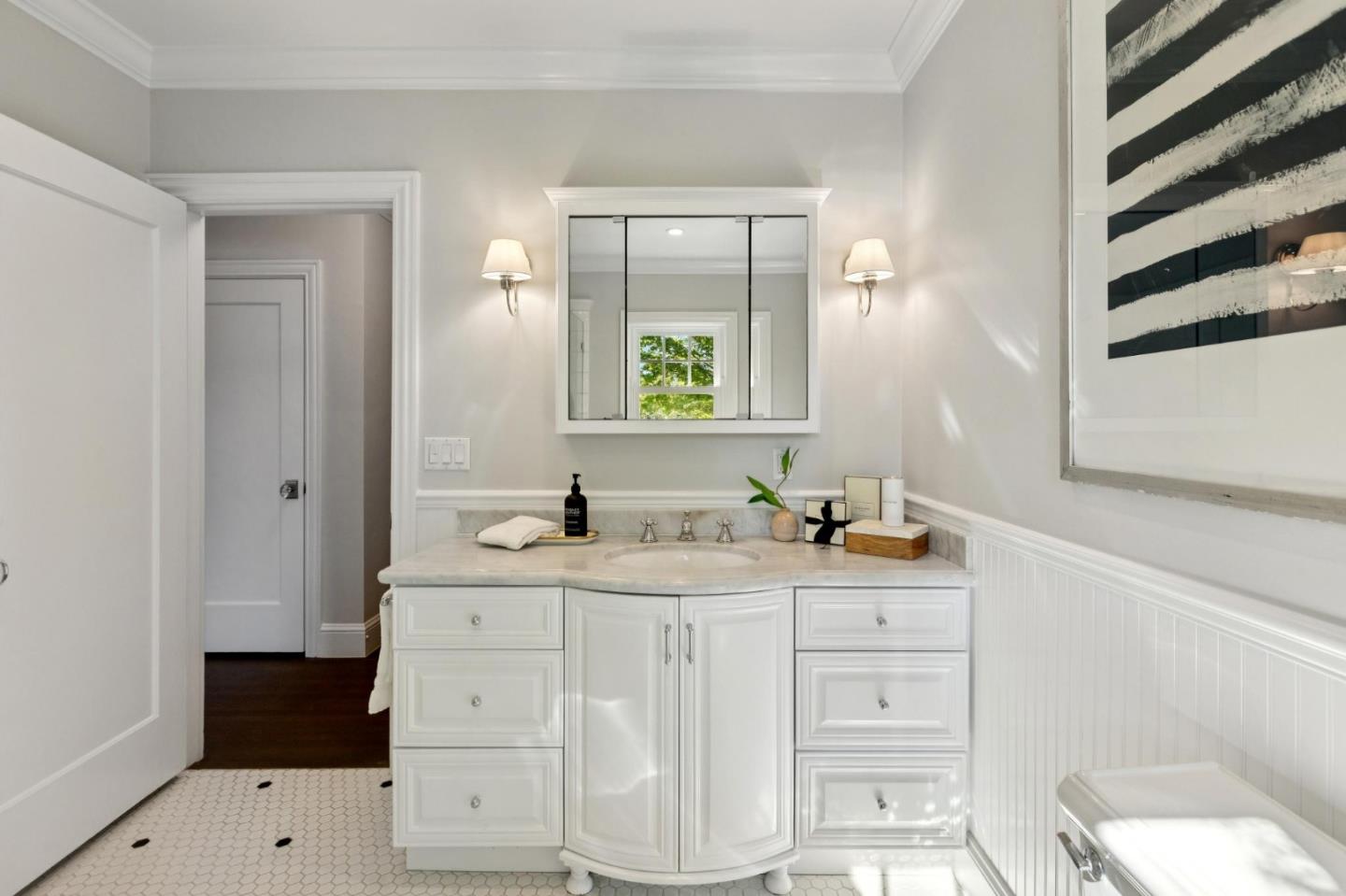 Detail Gallery Image 46 of 90 For 743 Winchester Dr, Burlingame,  CA 94010 - 3 Beds | 2 Baths