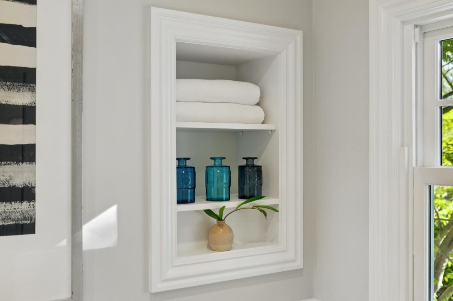 Detail Gallery Image 50 of 90 For 743 Winchester Dr, Burlingame,  CA 94010 - 3 Beds | 2 Baths