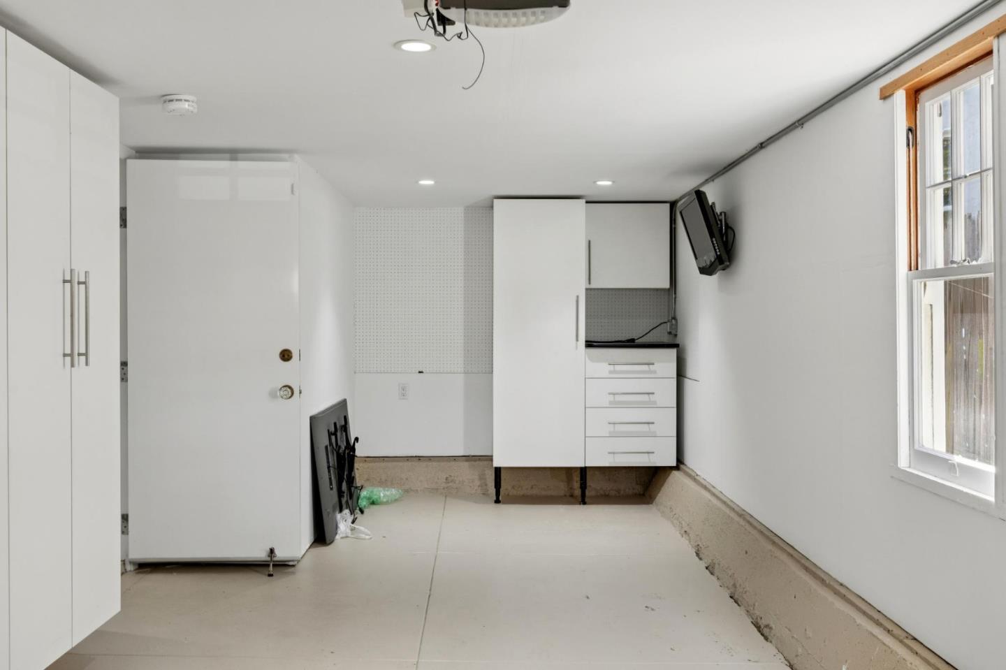 Detail Gallery Image 69 of 90 For 743 Winchester Dr, Burlingame,  CA 94010 - 3 Beds | 2 Baths