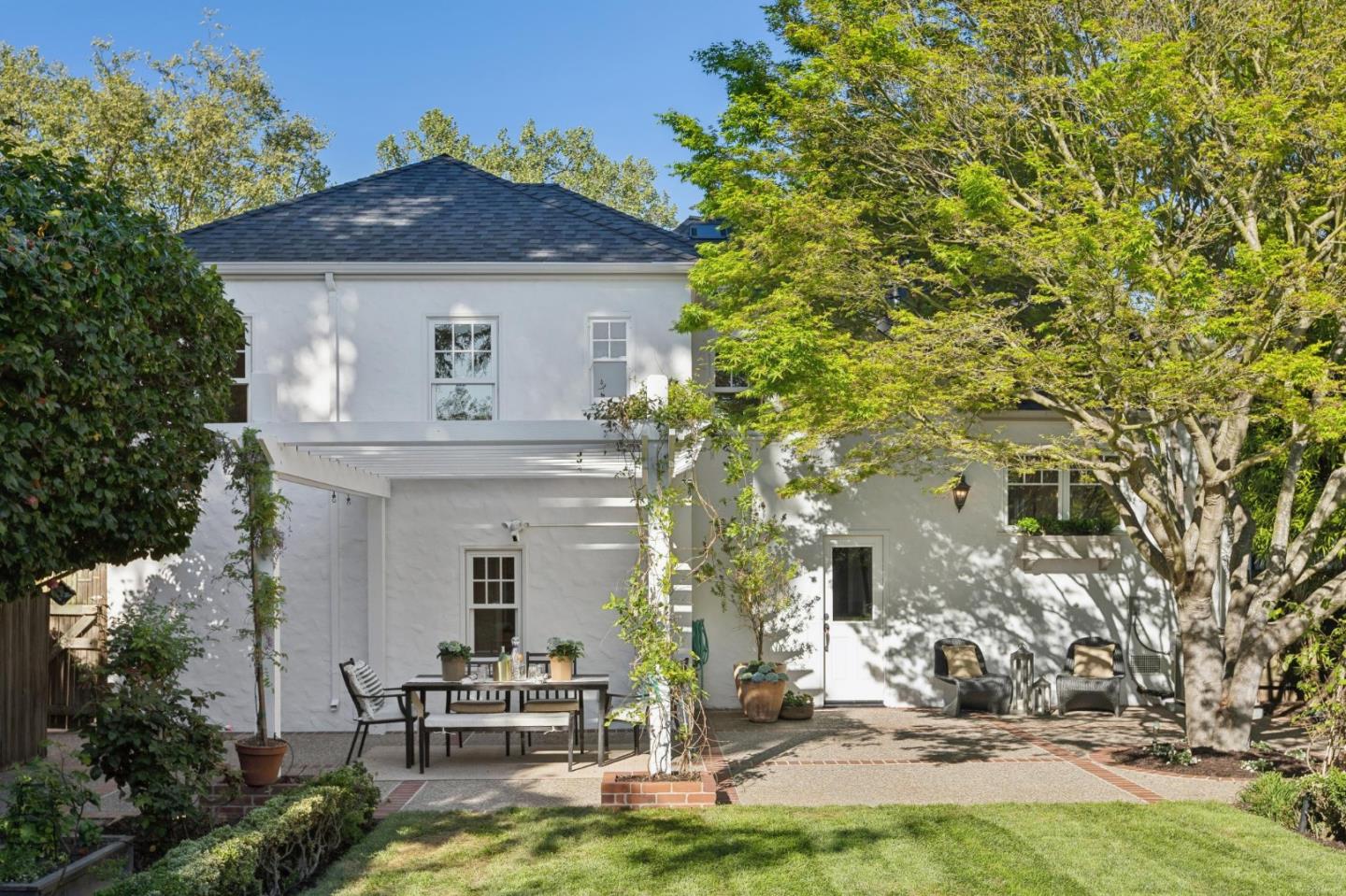 Detail Gallery Image 85 of 90 For 743 Winchester Dr, Burlingame,  CA 94010 - 3 Beds | 2 Baths