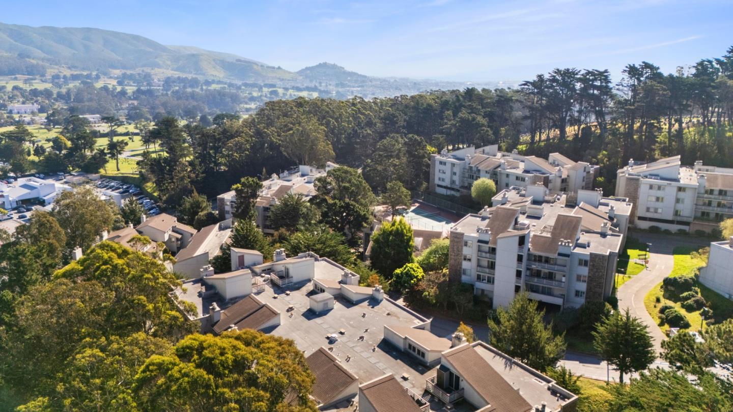 Detail Gallery Image 28 of 33 For 332 Philip Dr #110,  Daly City,  CA 94015 - 3 Beds | 2 Baths