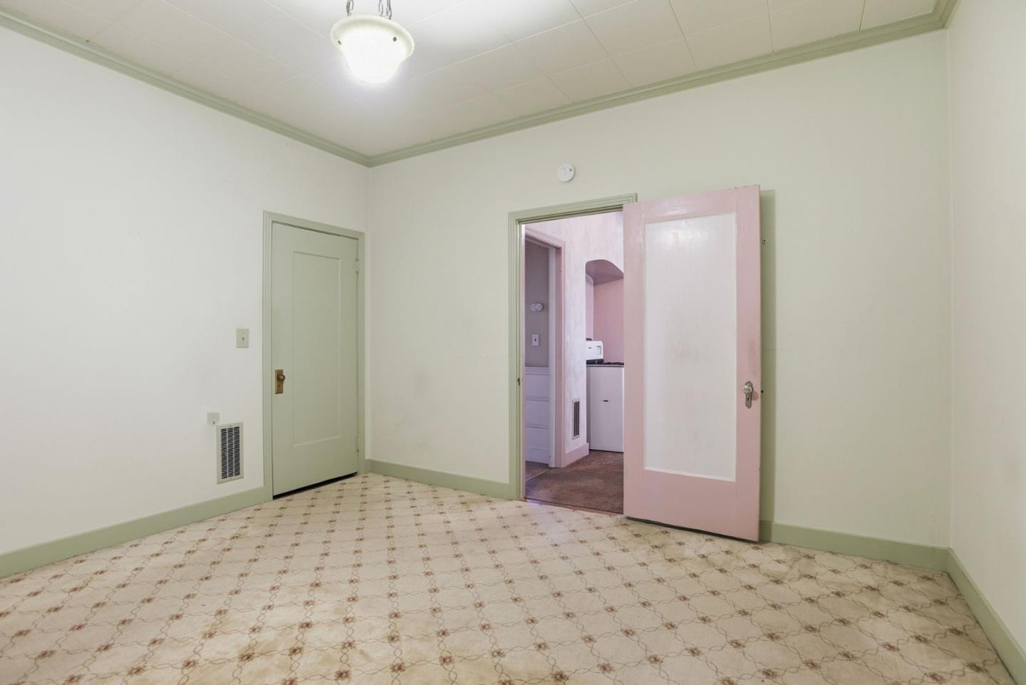 Detail Gallery Image 28 of 42 For 608 Peninsula Ave, Burlingame,  CA 94010 - 4 Beds | 1/1 Baths