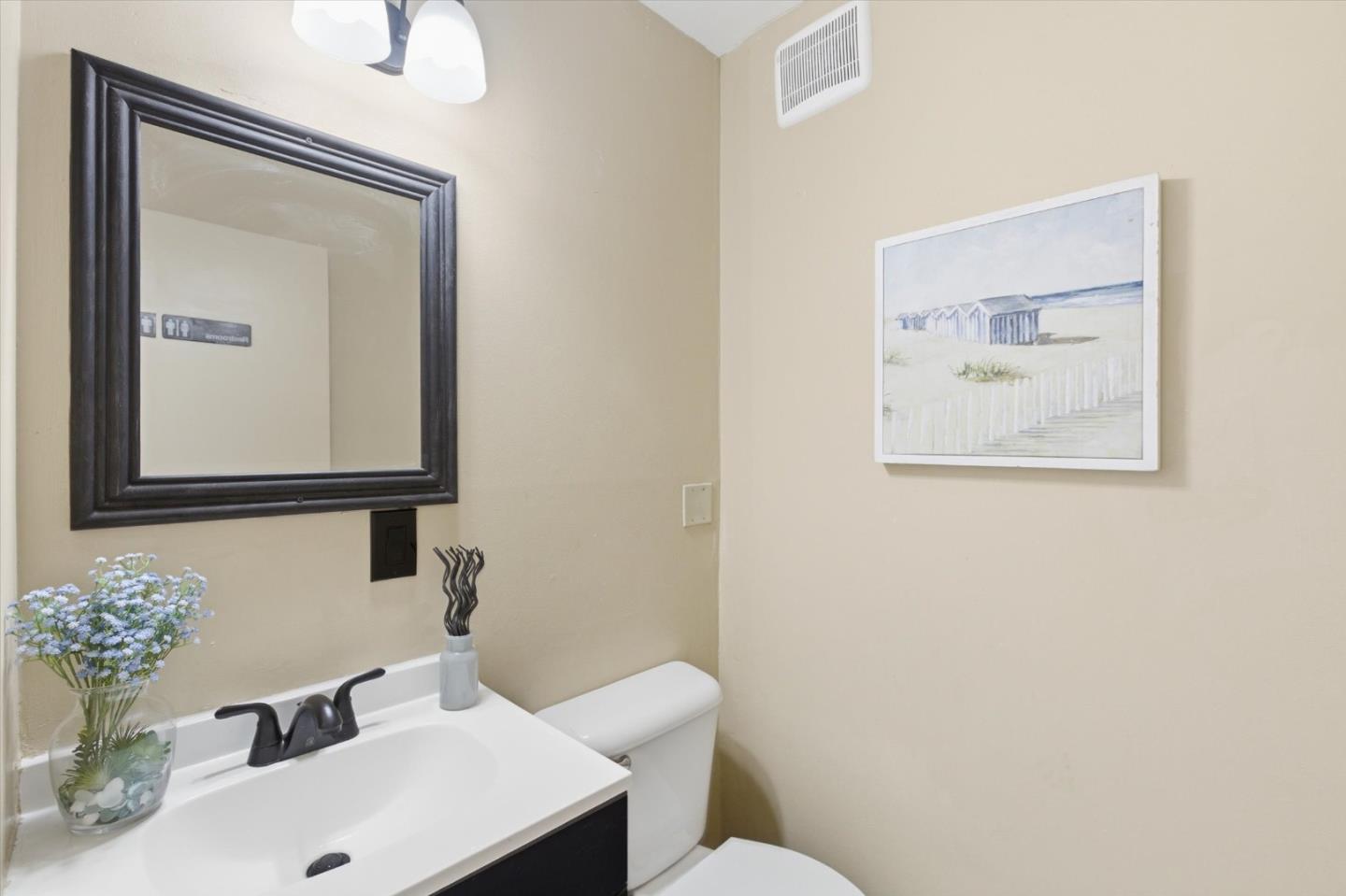 Detail Gallery Image 21 of 49 For 137 Carling Ct, San Jose,  CA 95111 - 4 Beds | 2/1 Baths