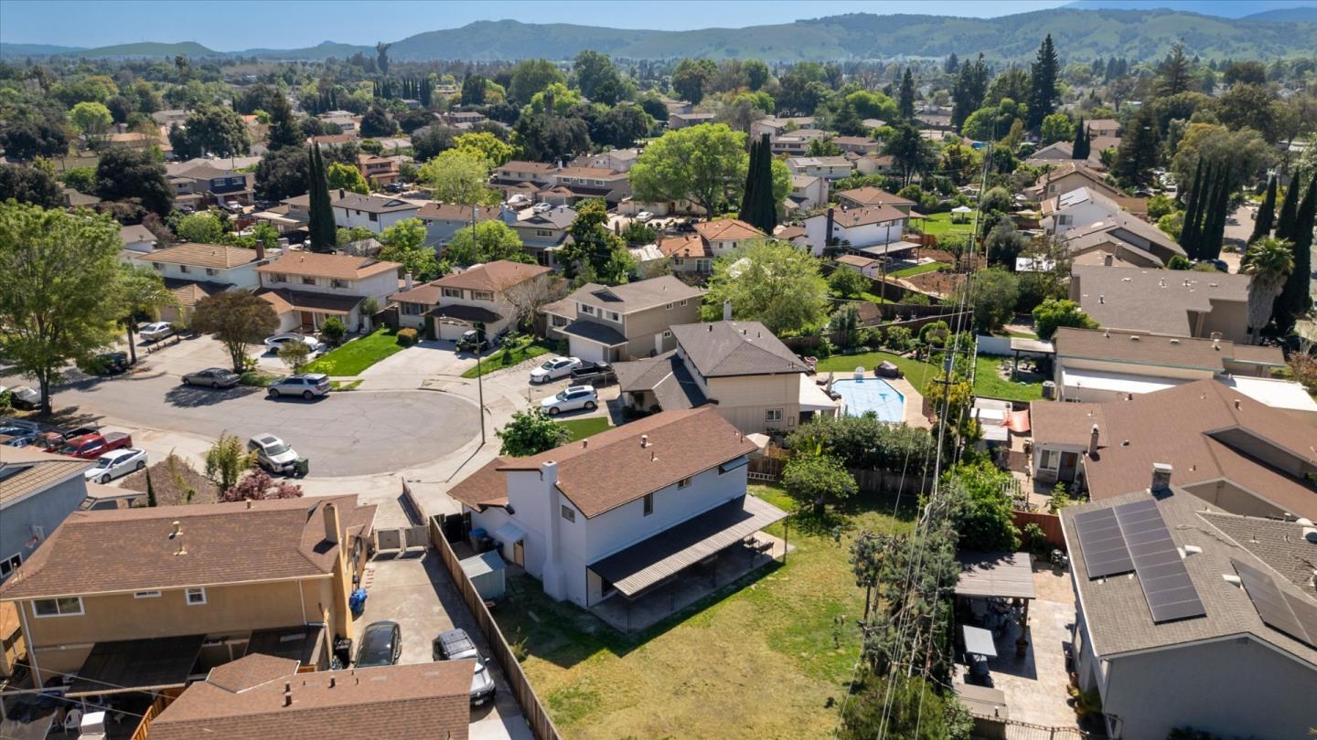 Detail Gallery Image 46 of 49 For 137 Carling Ct, San Jose,  CA 95111 - 4 Beds | 2/1 Baths