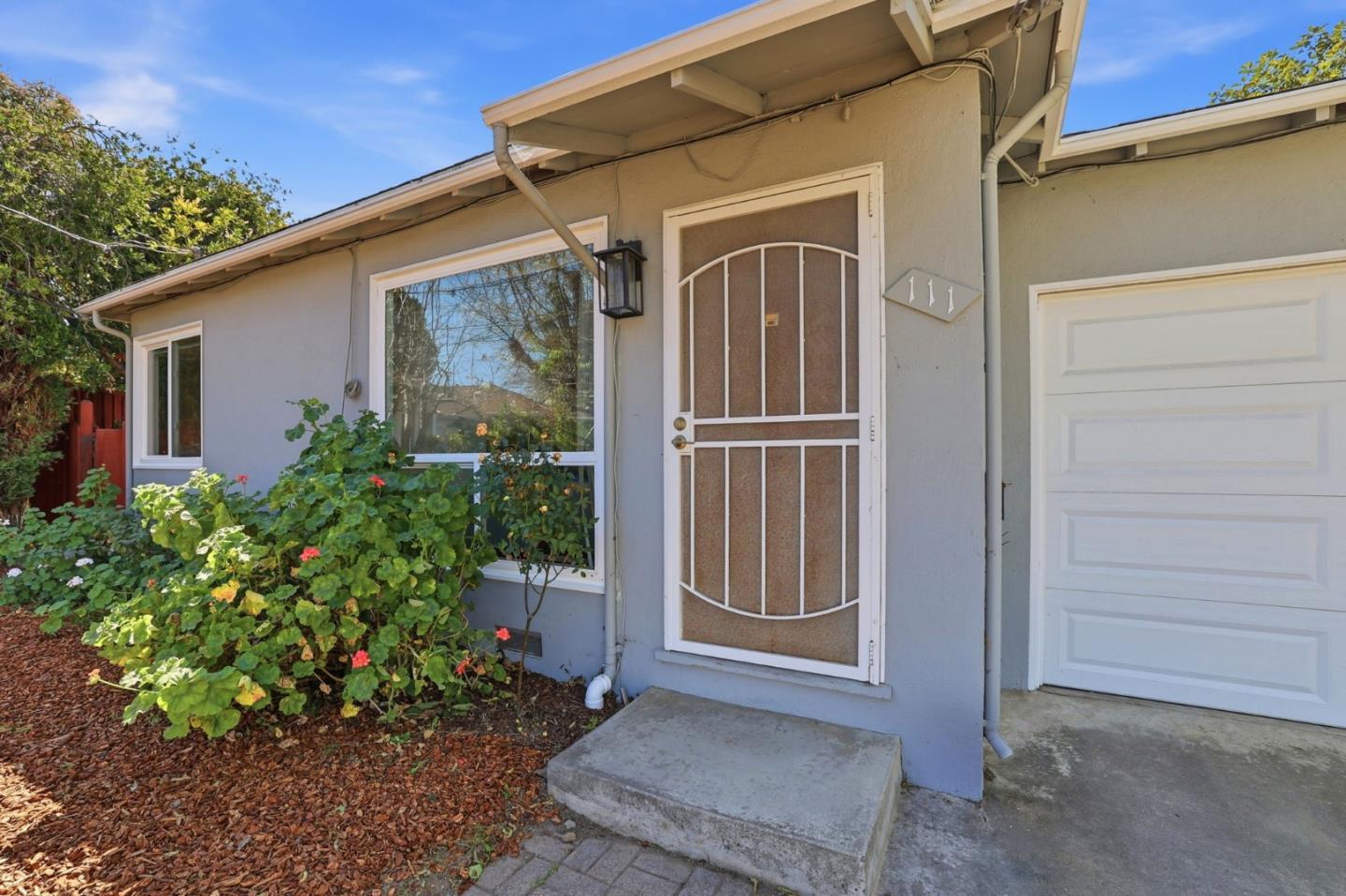 Detail Gallery Image 33 of 37 For 111 Nancy Ct, Mountain View,  CA 94041 - 4 Beds | 2 Baths