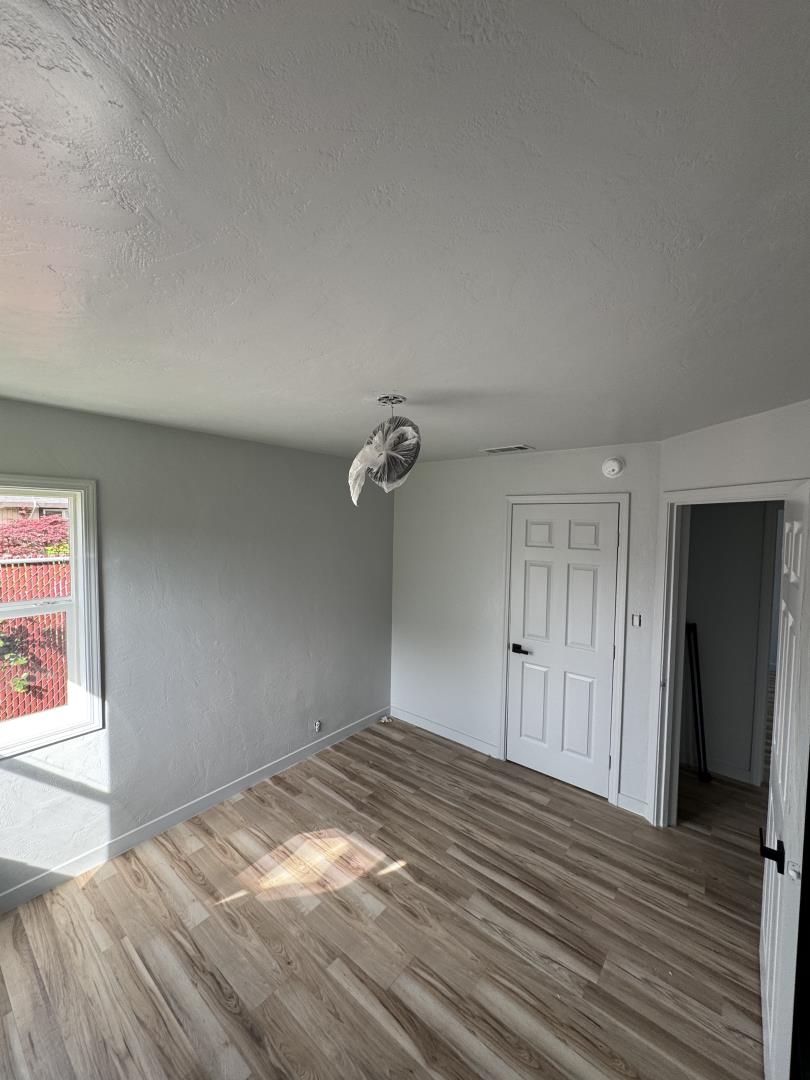 Detail Gallery Image 13 of 15 For 1854 De Ovan, Stockton,  CA 95204 - 3 Beds | 1 Baths