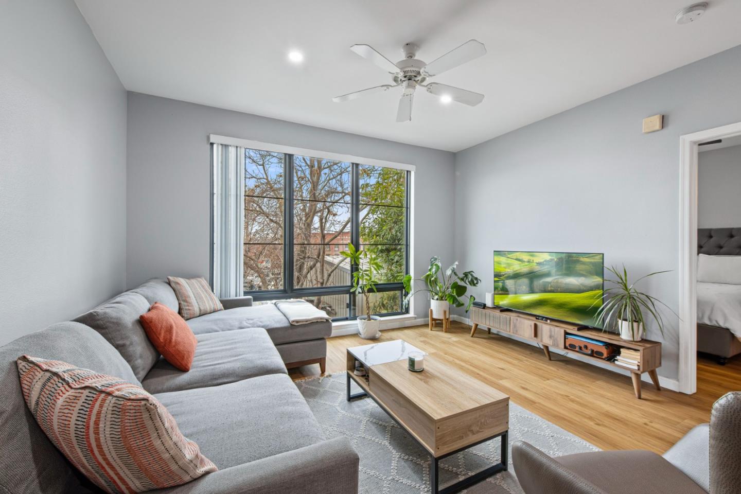 Detail Gallery Image 12 of 32 For 1060 S 3rd St #233,  San Jose,  CA 95112 - 1 Beds | 1 Baths