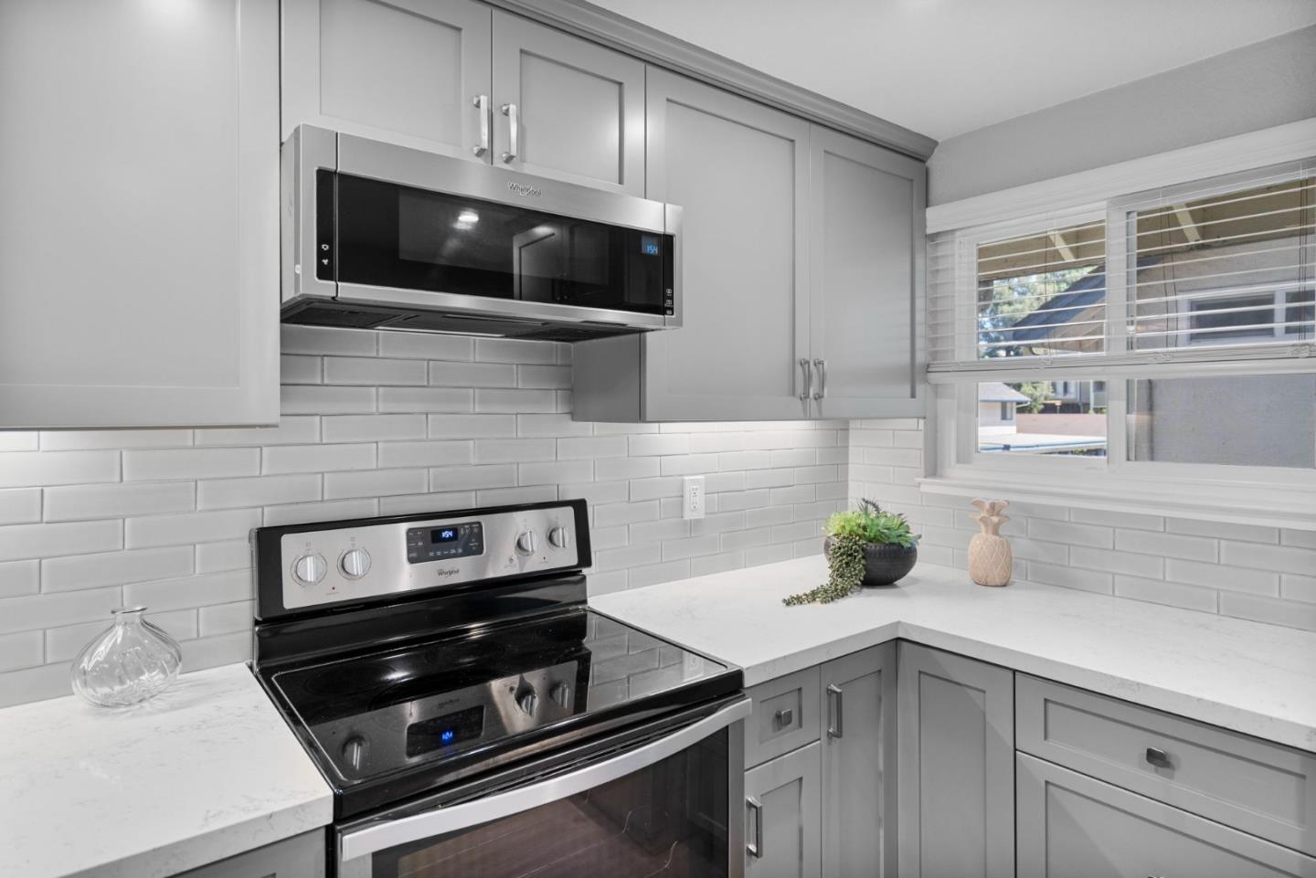 Photo #17: ML82039750 Listing: Photo #17