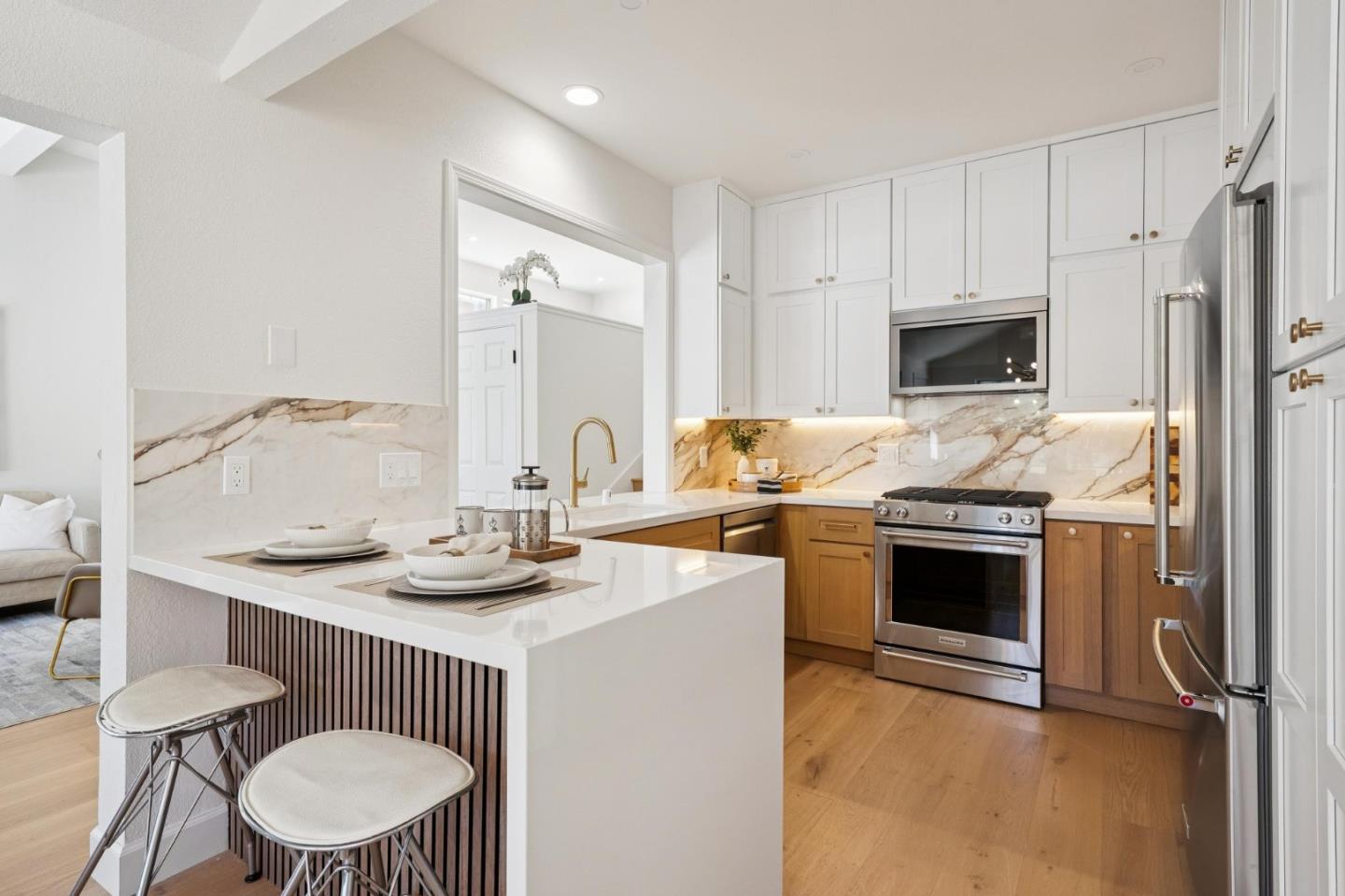 Detail Gallery Image 12 of 44 For 135 Troon Way, Half Moon Bay,  CA 94019 - 3 Beds | 2 Baths