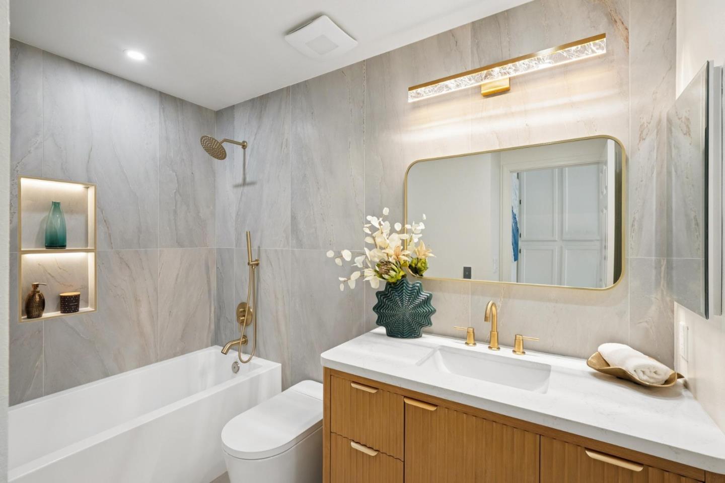 Detail Gallery Image 31 of 44 For 135 Troon Way, Half Moon Bay,  CA 94019 - 3 Beds | 2 Baths