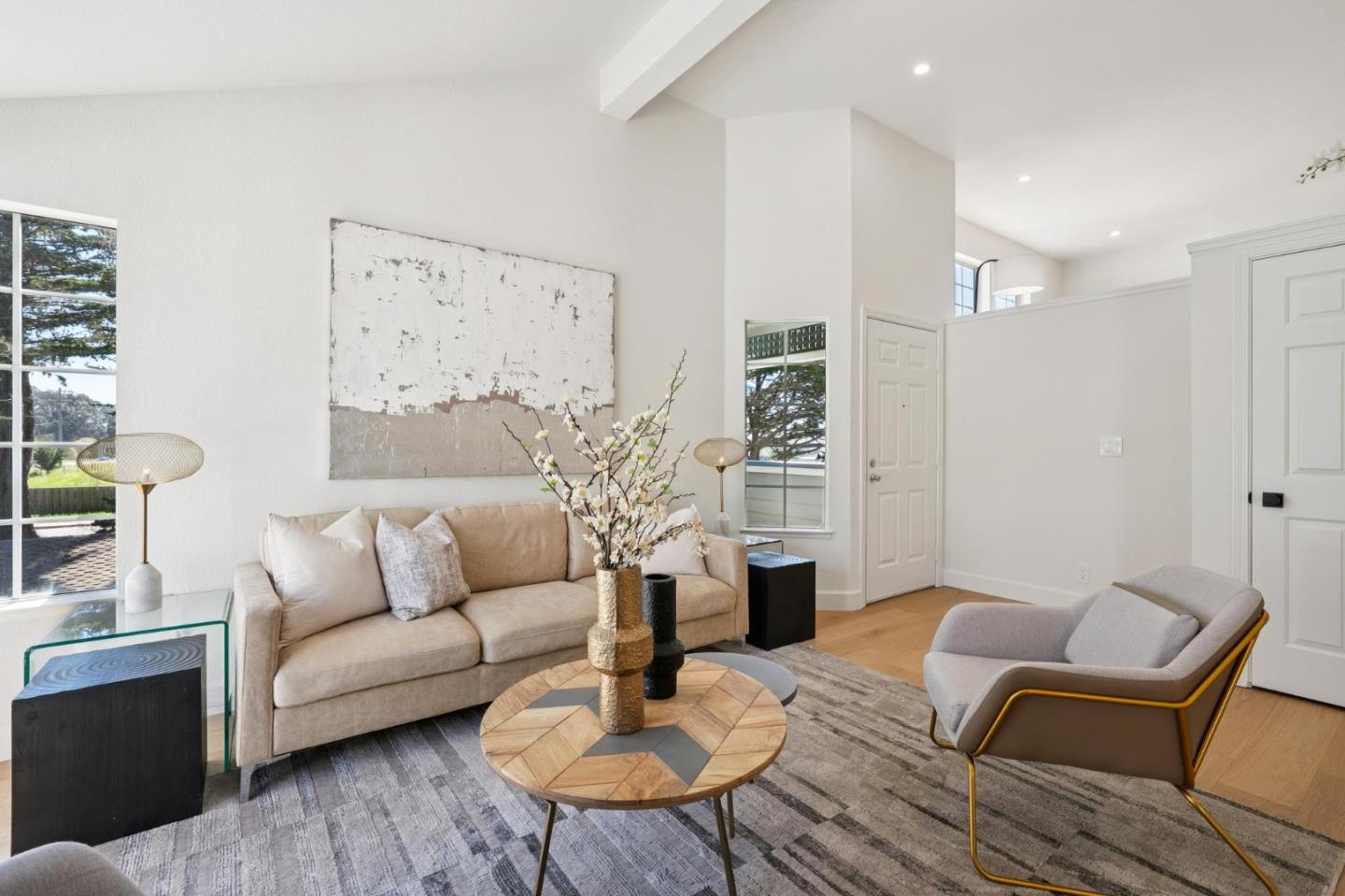 Detail Gallery Image 7 of 44 For 135 Troon Way, Half Moon Bay,  CA 94019 - 3 Beds | 2 Baths