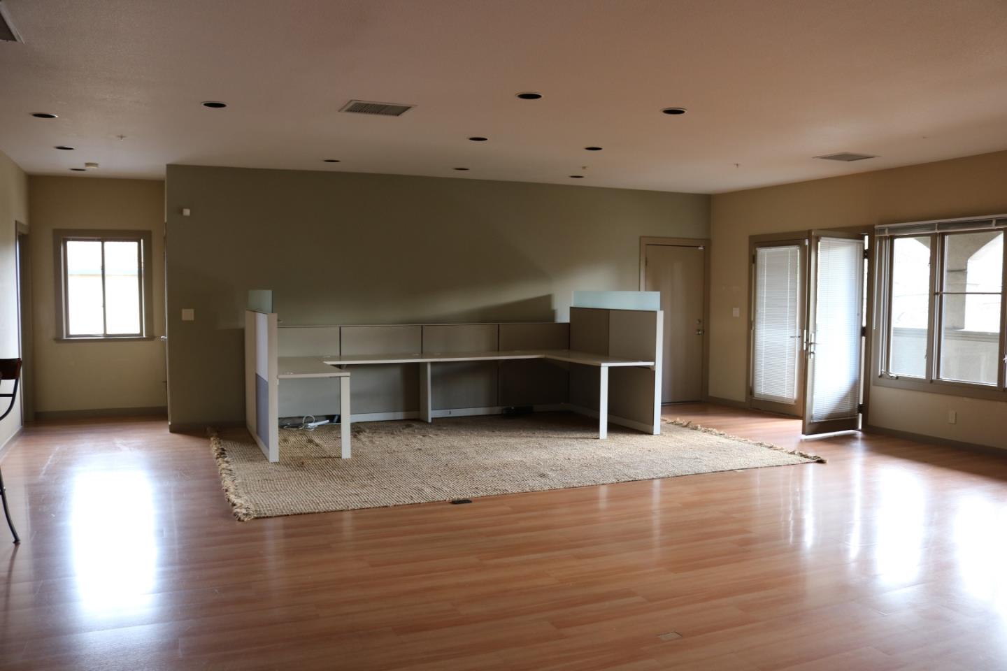 1800 El Camino Real, Menlo Park, CA, 94027