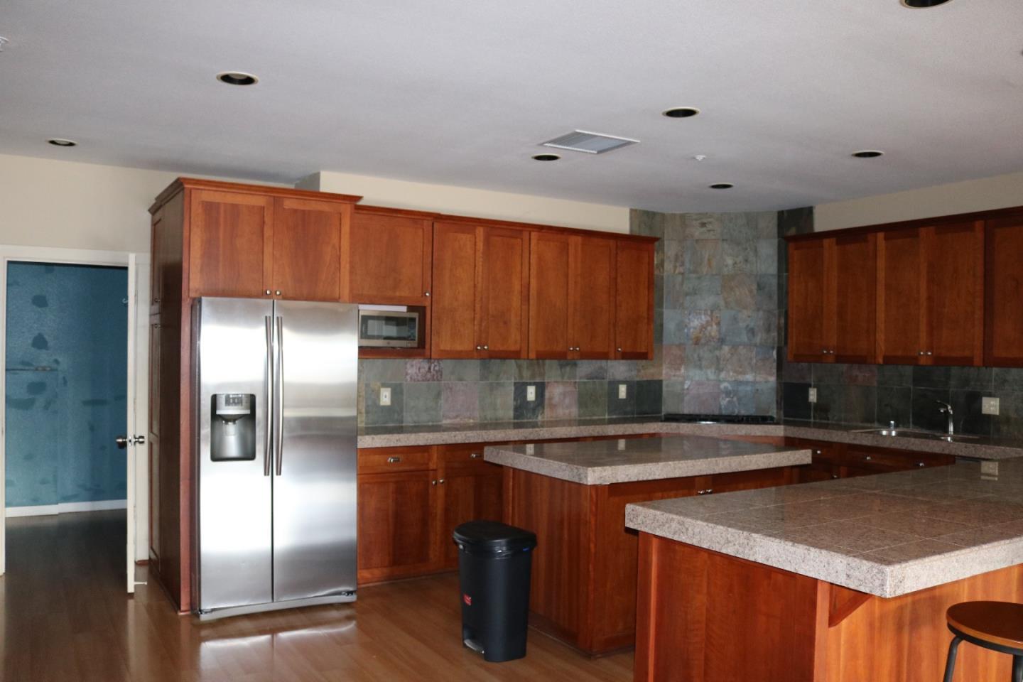 Detail Gallery Image 20 of 27 For 1800 El Camino Real, Menlo Park,  CA 94027 - – Beds | – Baths