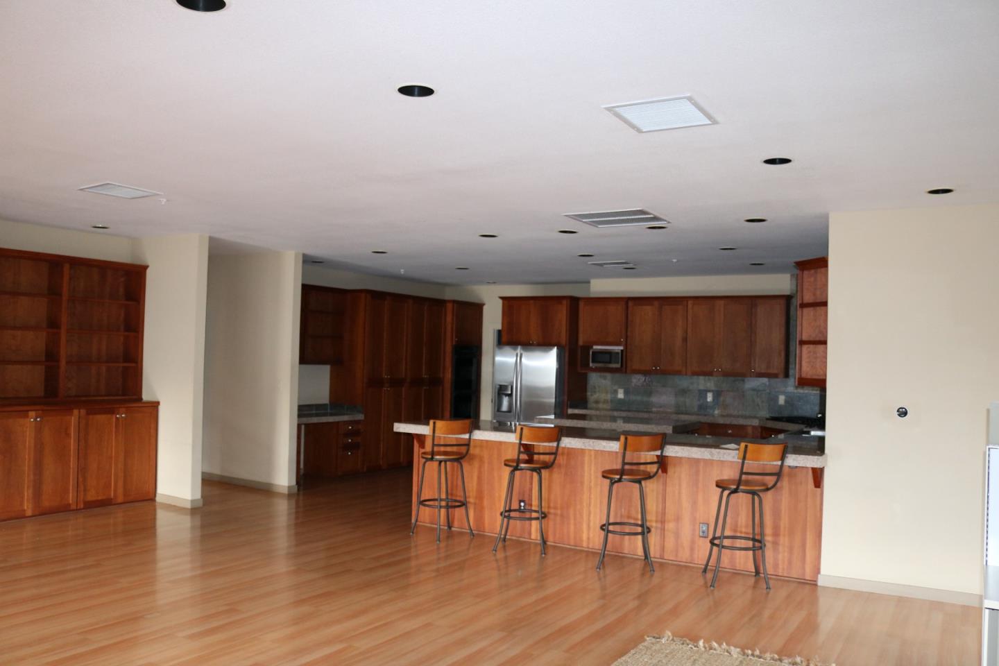 Detail Gallery Image 22 of 27 For 1800 El Camino Real, Menlo Park,  CA 94027 - – Beds | – Baths